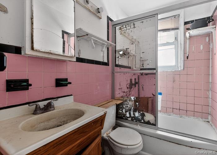 #20 photo, 271 Ivy Street, 長島 West Hempstead , NY 11552