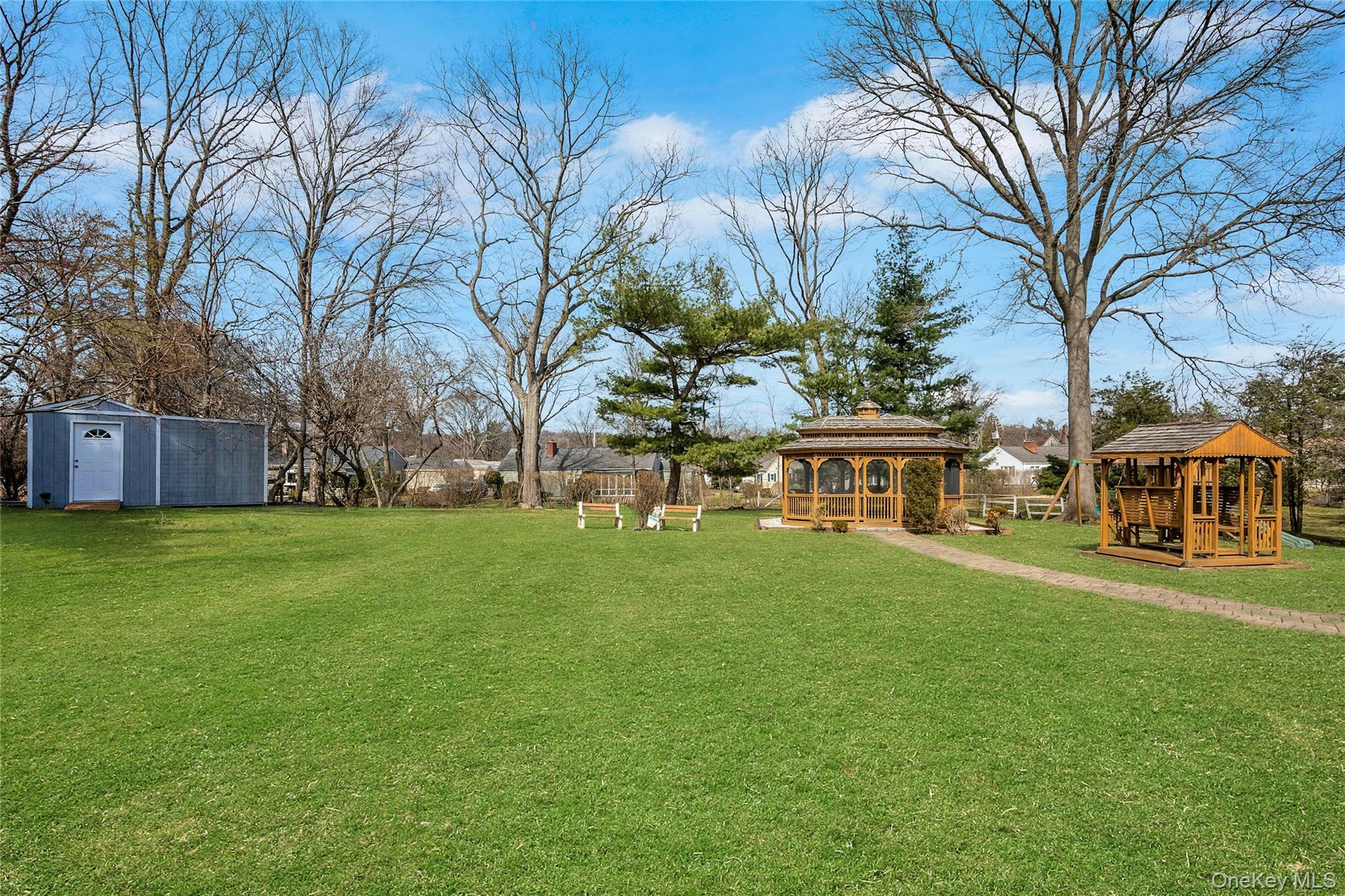 #3 photo, 115 Elizabeth Road, New Rochelle , NY 10804