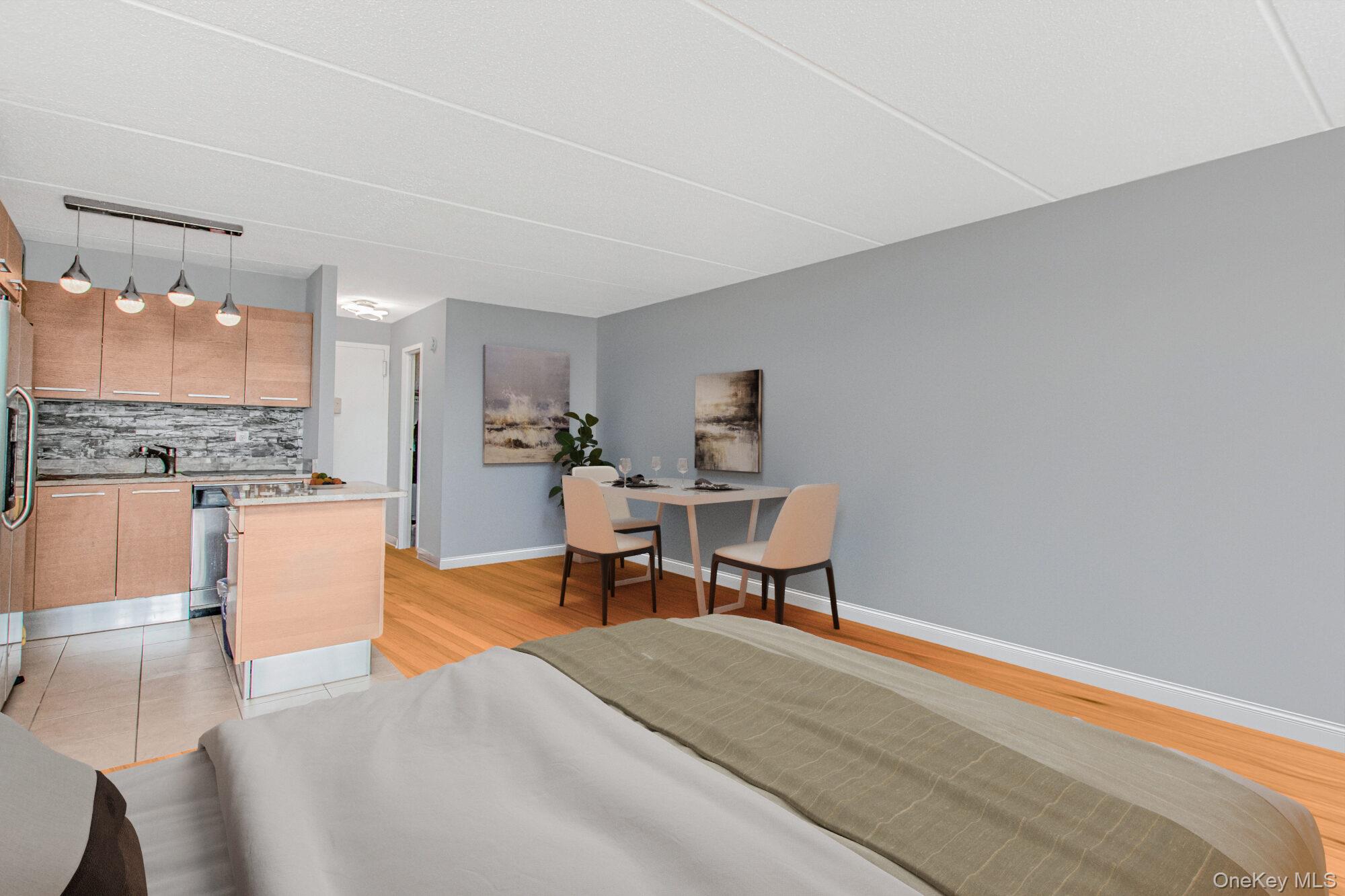 #5 photo, 1155 Warburton Avenue, Yonkers , NY 10701