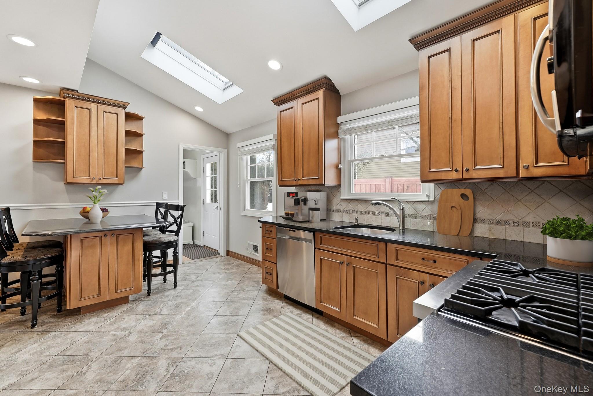 #12 photo, 7 Highland Drive, Ardsley , NY 10502