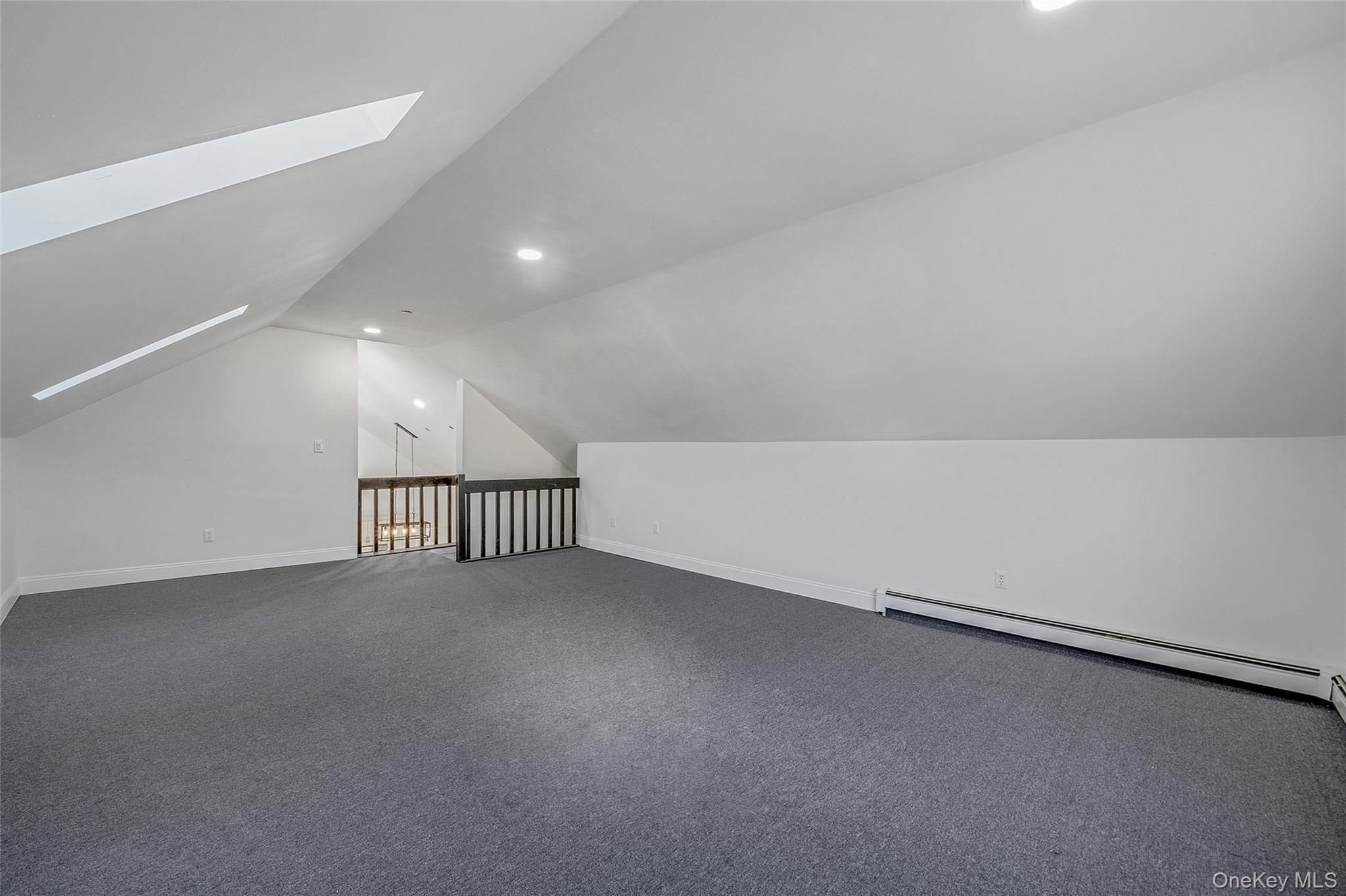 #12 photo, 4 Rainbow Court, 东长岛 Middle Island , NY 11953