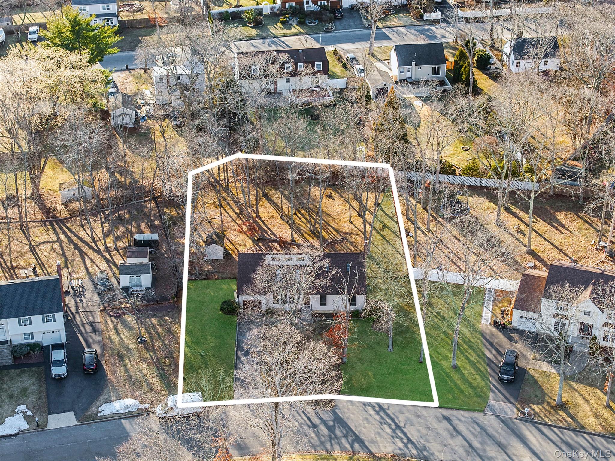 #16 photo, 4 Rainbow Court, 东长岛 Middle Island , NY 11953