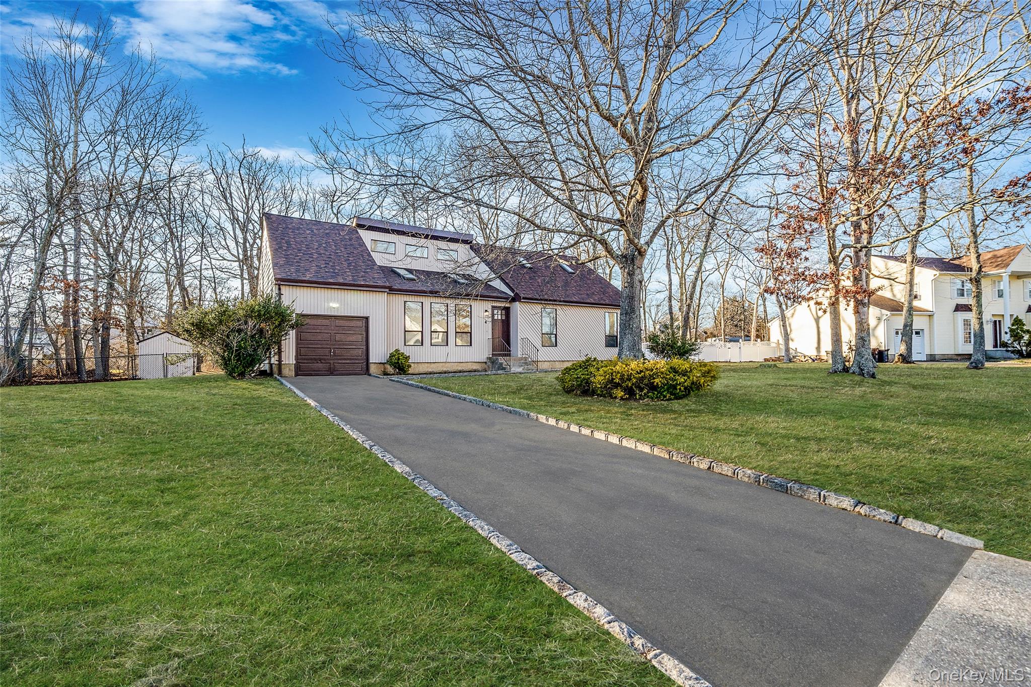 #17 photo, 4 Rainbow Court, 东长岛 Middle Island , NY 11953