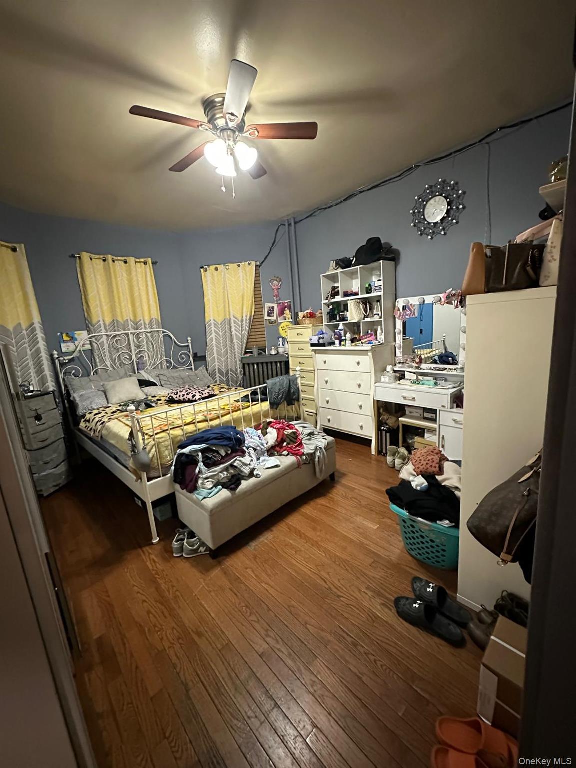 #4 photo, 35-44 100 st. street, קווינס Corona , NY 11368