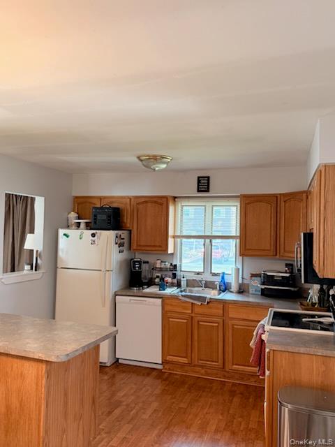 #3 photo, 43 Titmus Drive, Mastic , NY 11950