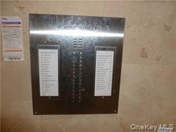 #4 photo, 7 Bond Street, Great Neck Plaza , NY 11021