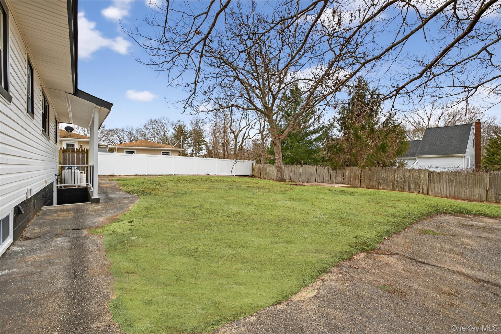 #1 photo, 34 Propose Road, Shirley , NY 11967