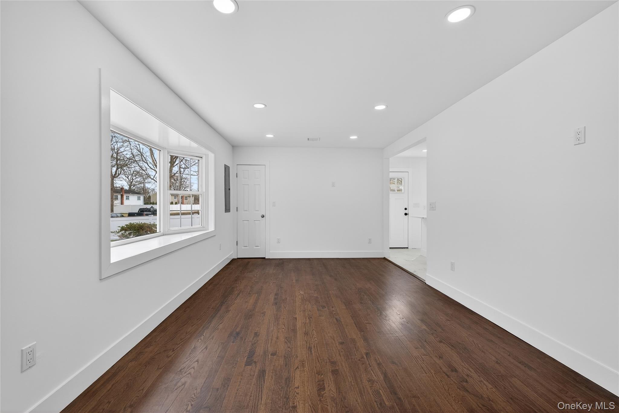 #11 photo, 34 Propose Road, Shirley , NY 11967