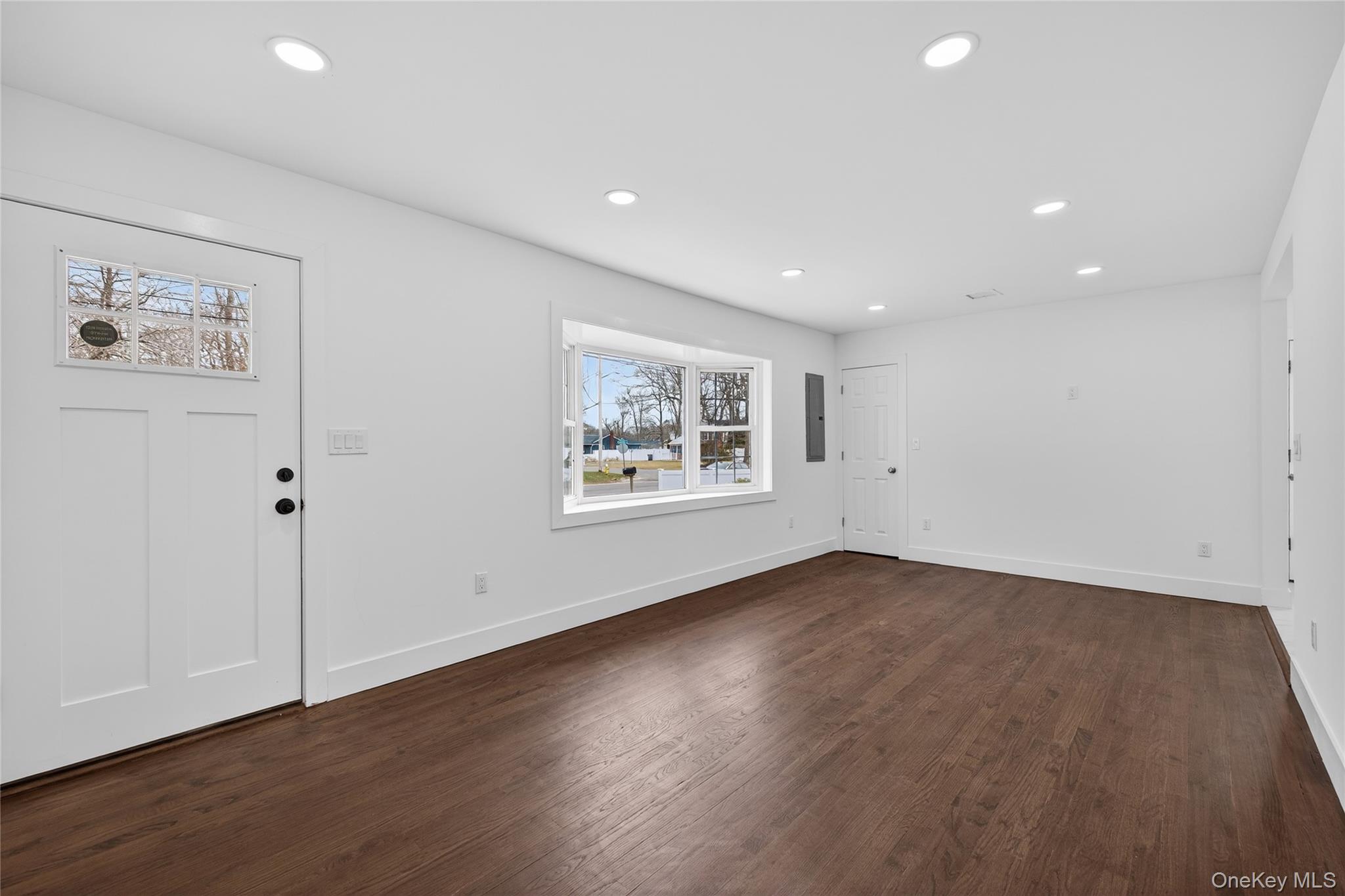 #12 photo, 34 Propose Road, Shirley , NY 11967