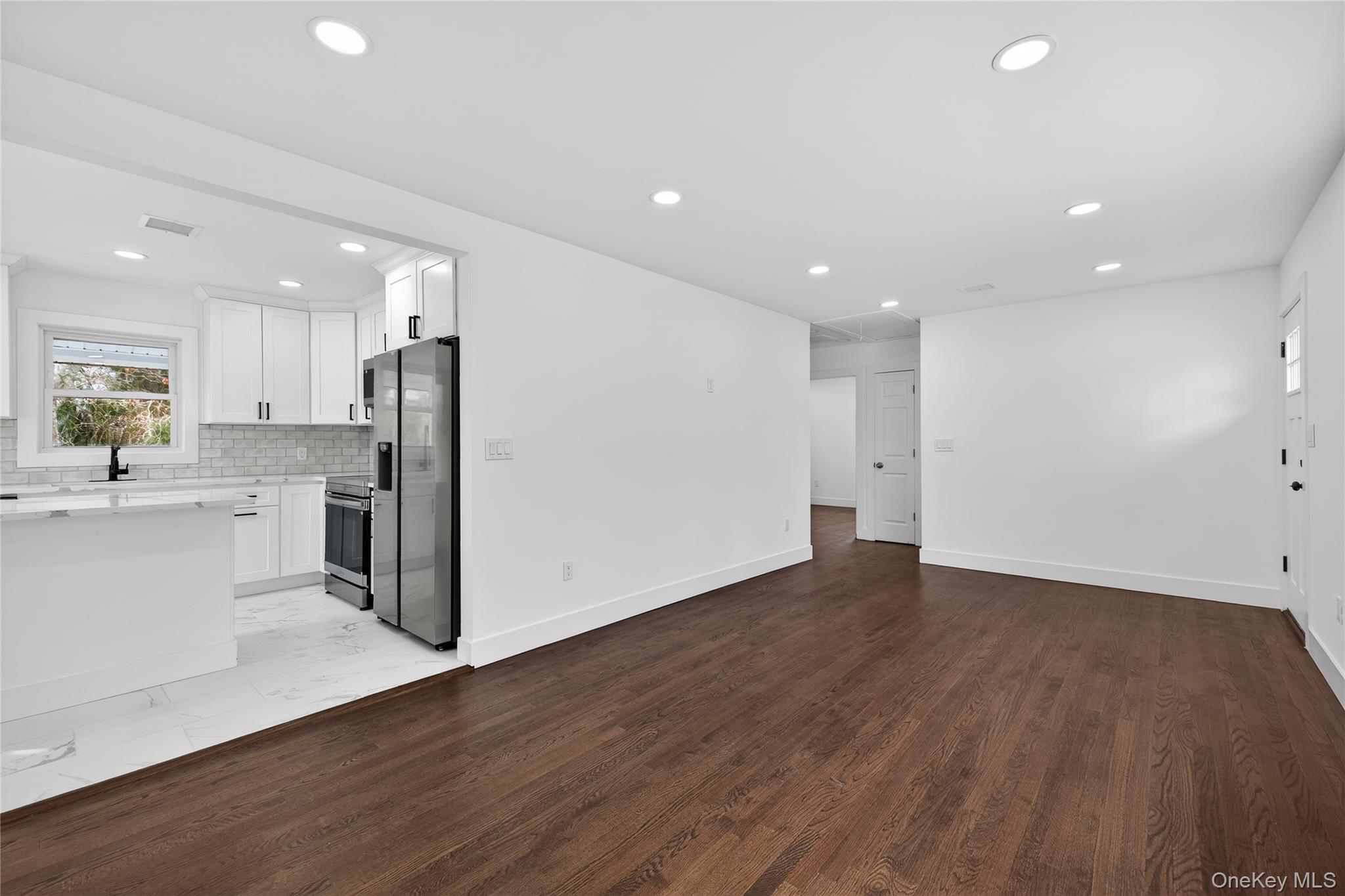 #14 photo, 34 Propose Road, Shirley , NY 11967