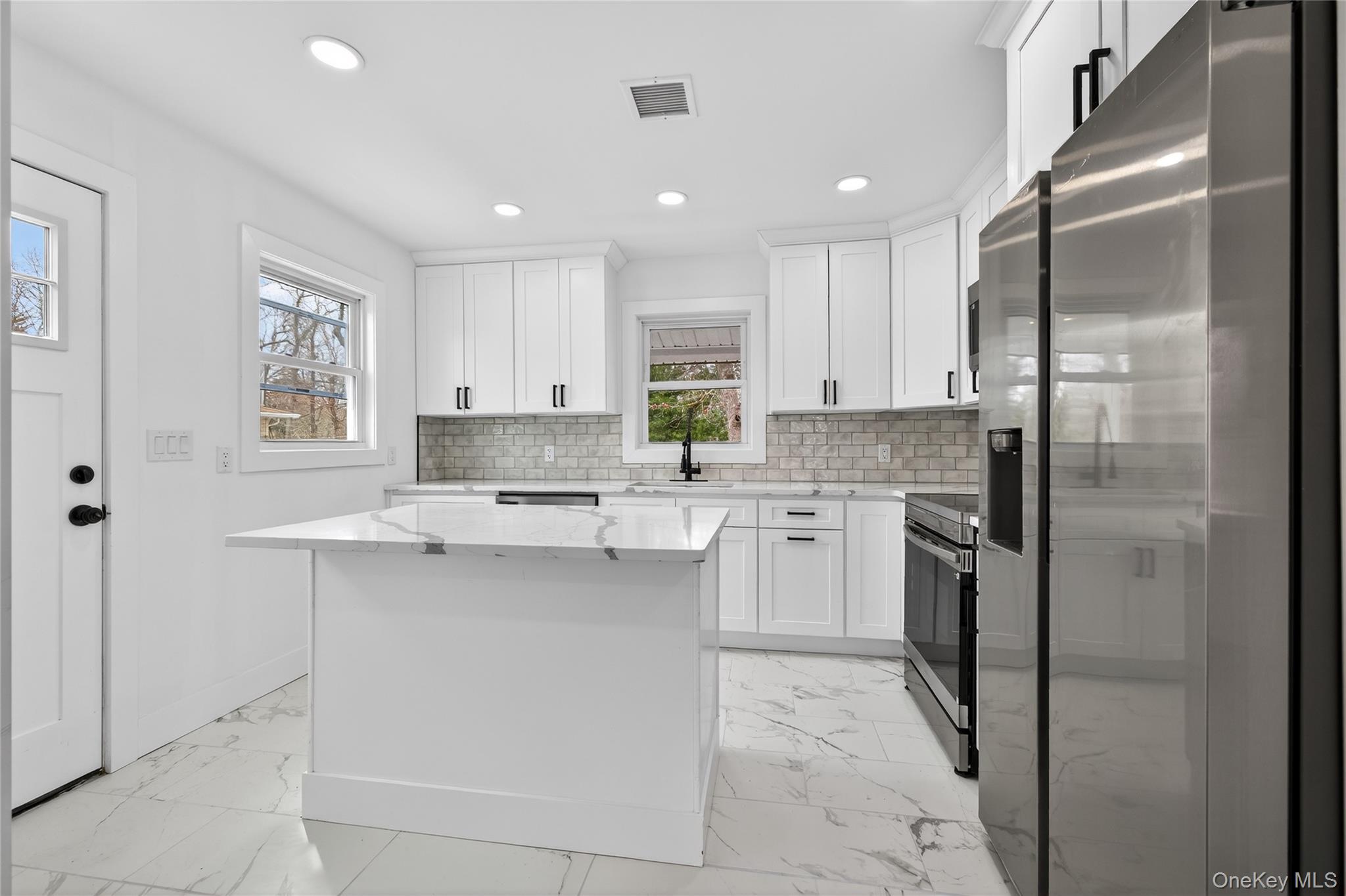 #15 photo, 34 Propose Road, Shirley , NY 11967