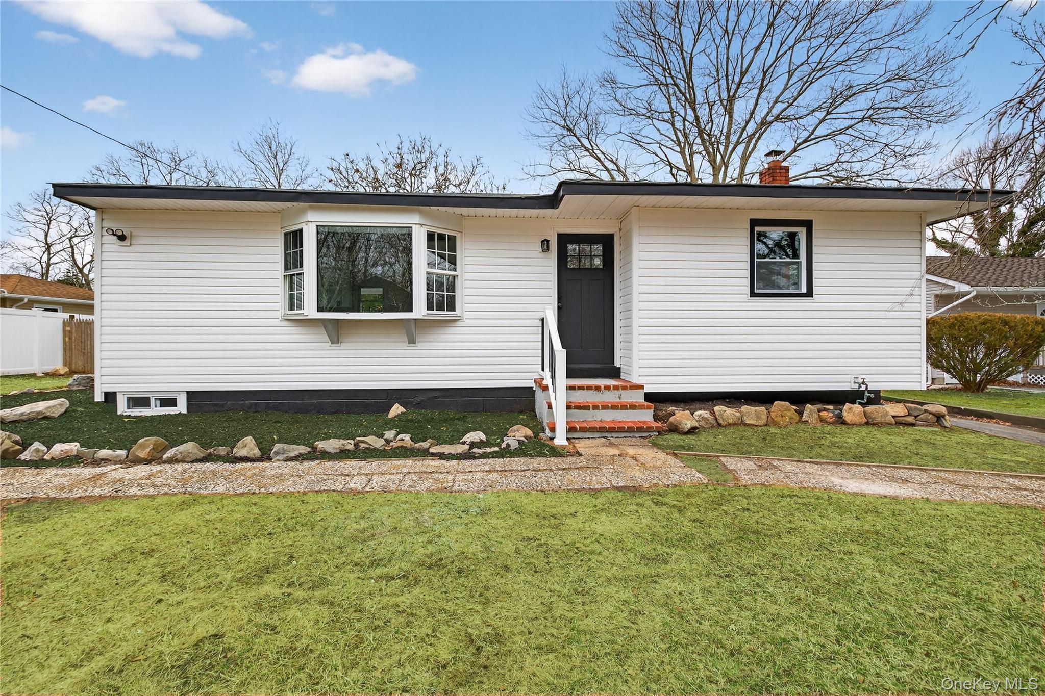 #7 photo, 34 Propose Road, Shirley , NY 11967