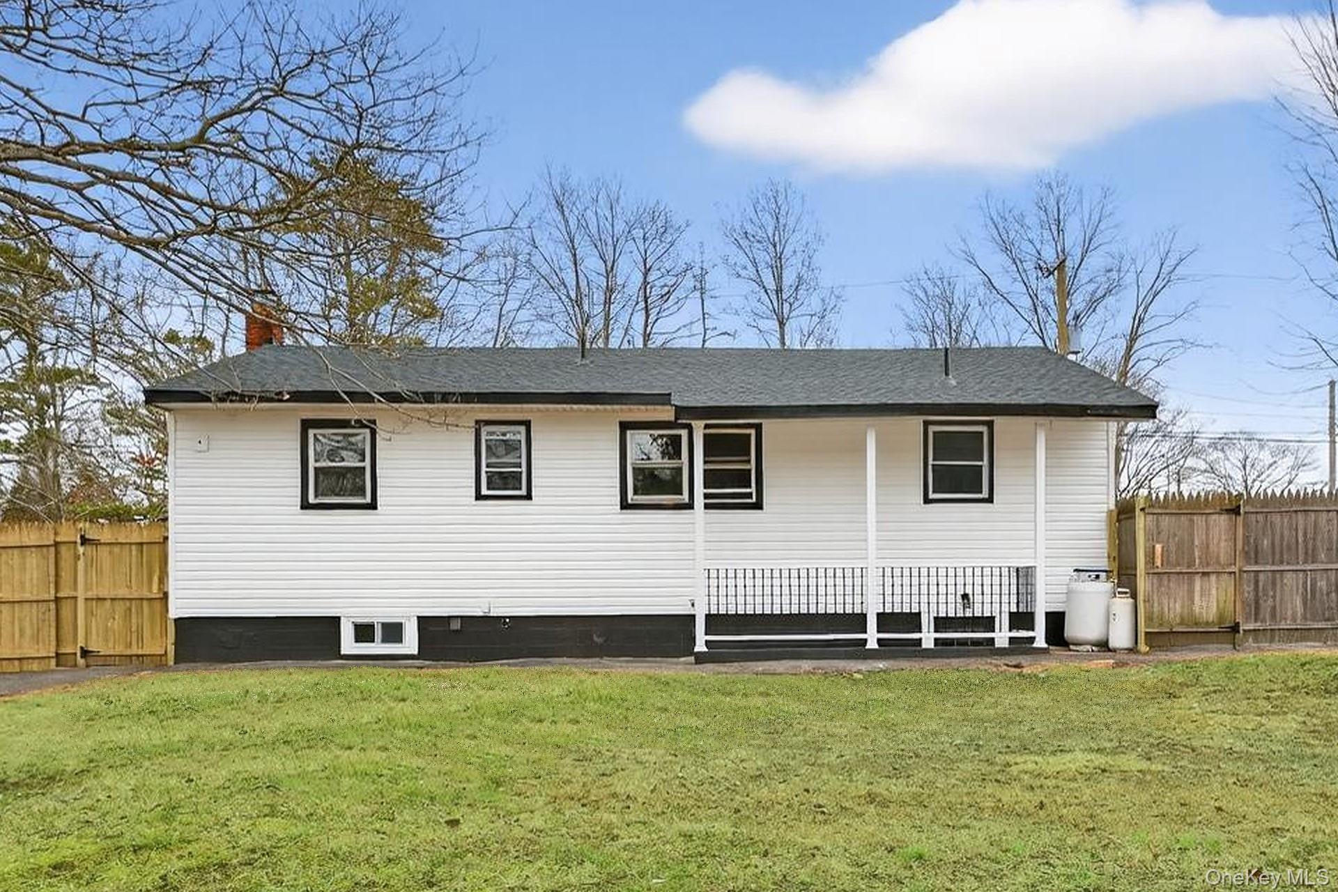 #9 photo, 34 Propose Road, Shirley , NY 11967