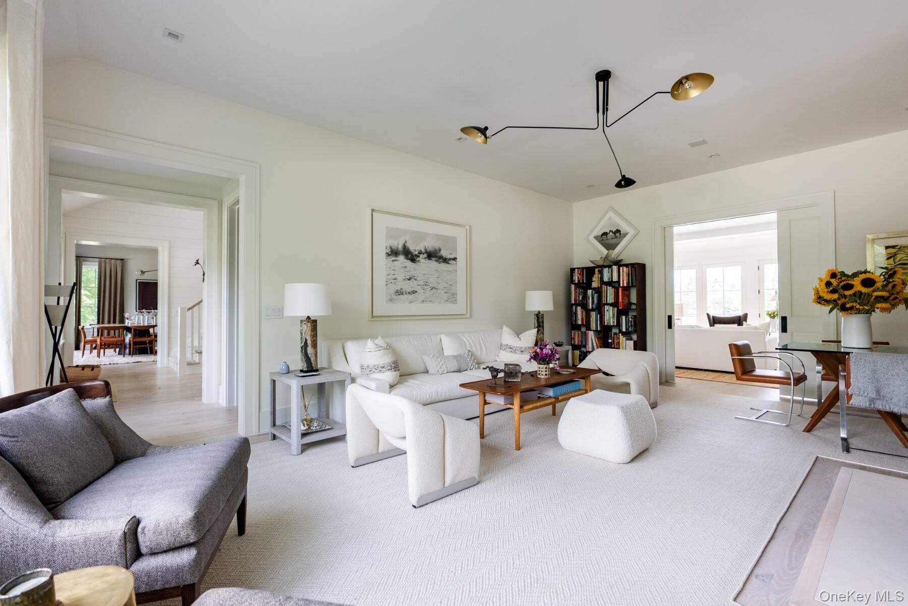 #11 photo, 571 Pauls Lane, Bridgehampton , NY 11932