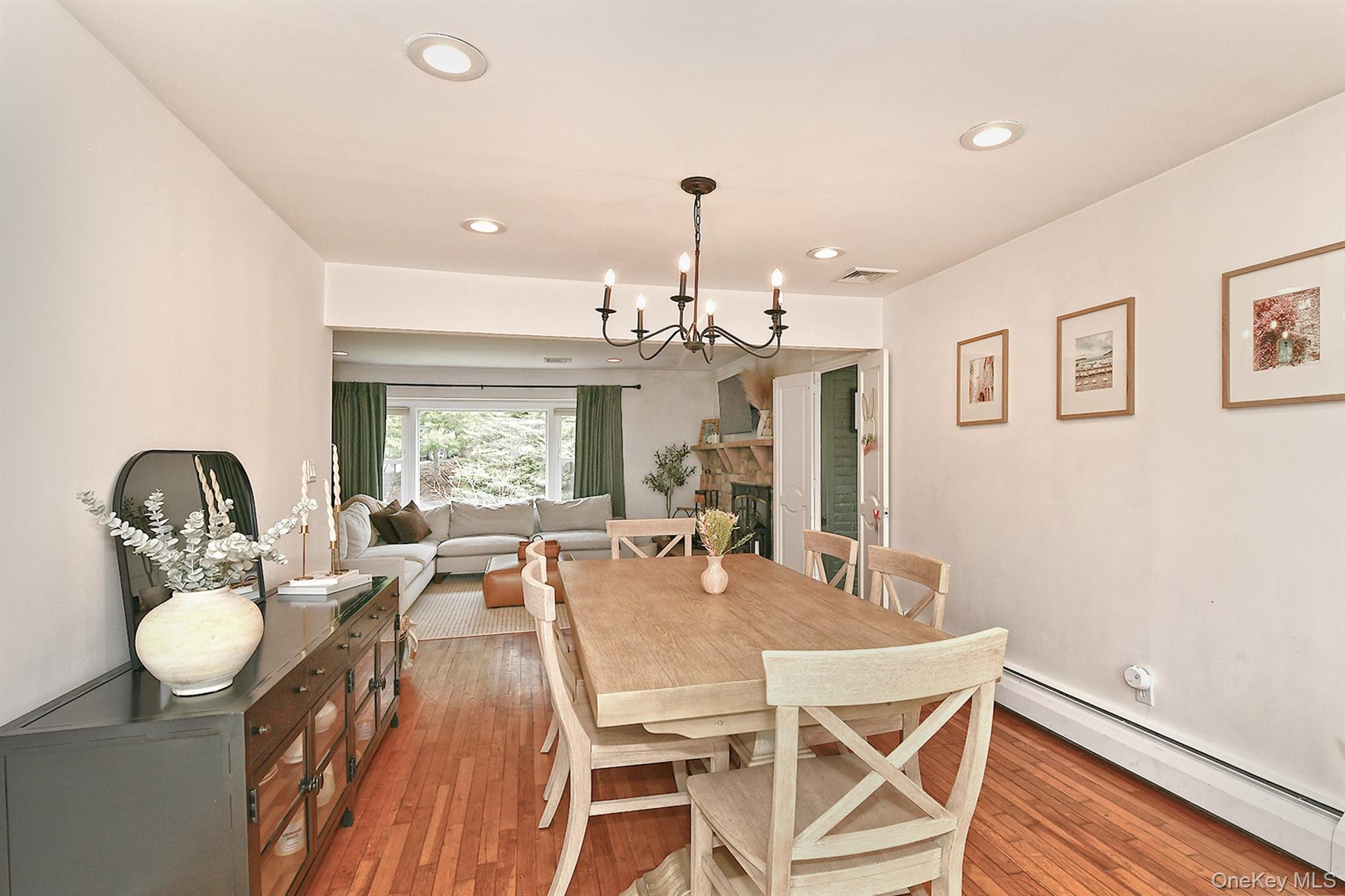 #11 photo, 8 Sherwood Drive, Huntington , NY 11743