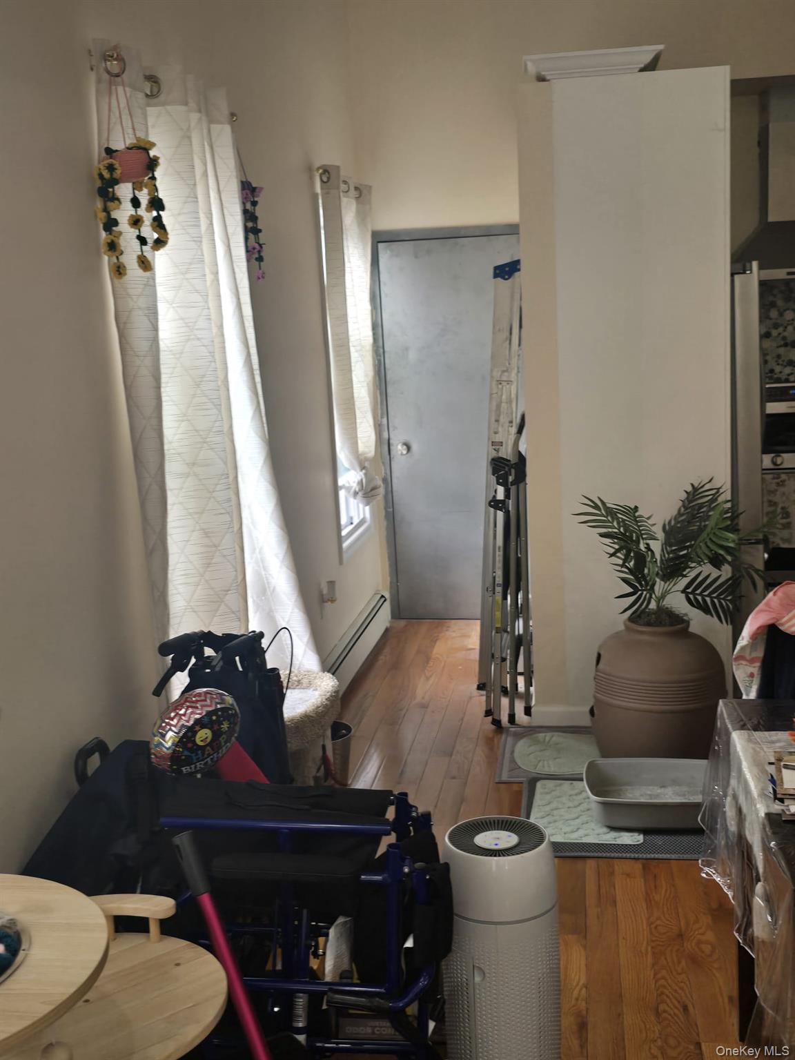 #11 photo, 10156 107th Street, कुईंस Ozone Park , NY 11416