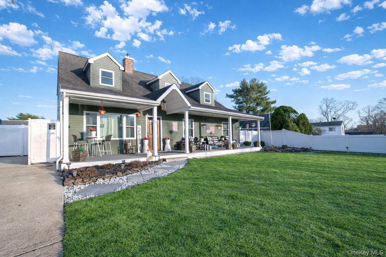 #3 photo, 67 Sheldon Street, Central Islip , NY 11722