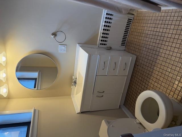 #7 photo, 1745 154th Street, Куинс ‖ Whitestone , NY 11357