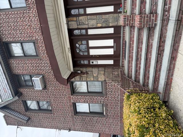 #8 photo, 1745 154th Street, Куинс ‖ Whitestone , NY 11357