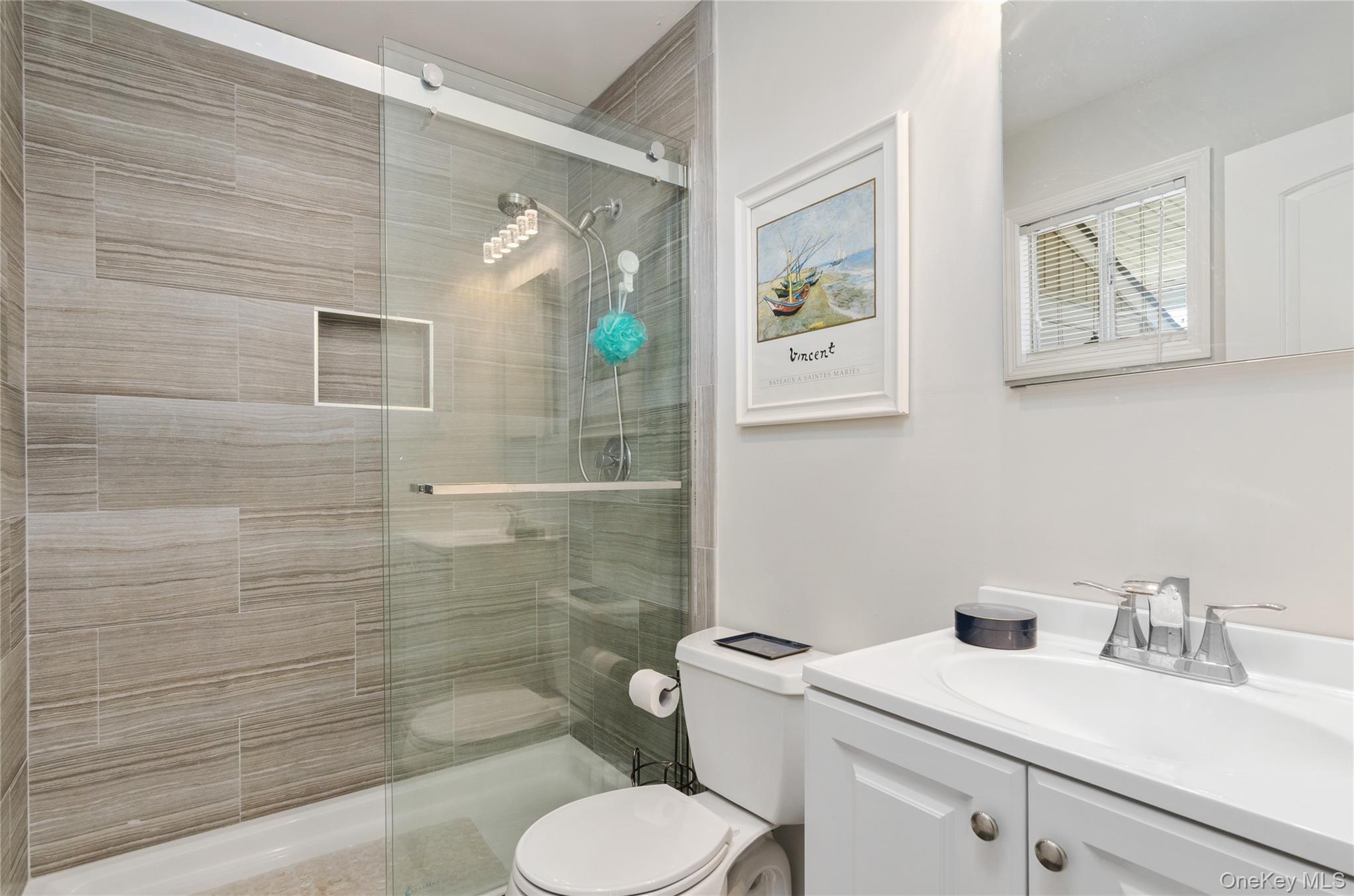 #12 photo, 61 W Tiana Road, Hampton Bays , NY 11946