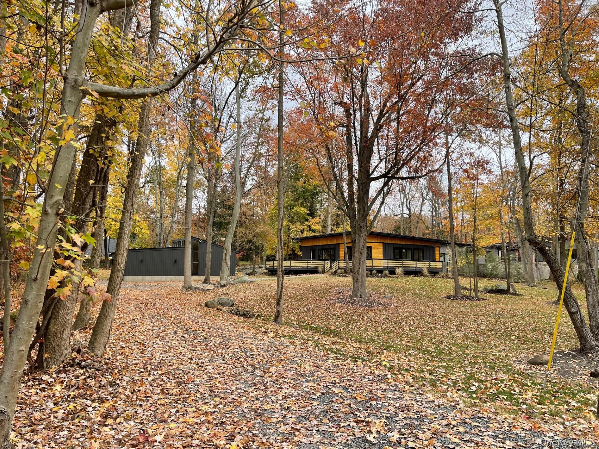 #1 photo, 6 Indian Hill Lane, Palisades , NY 10964