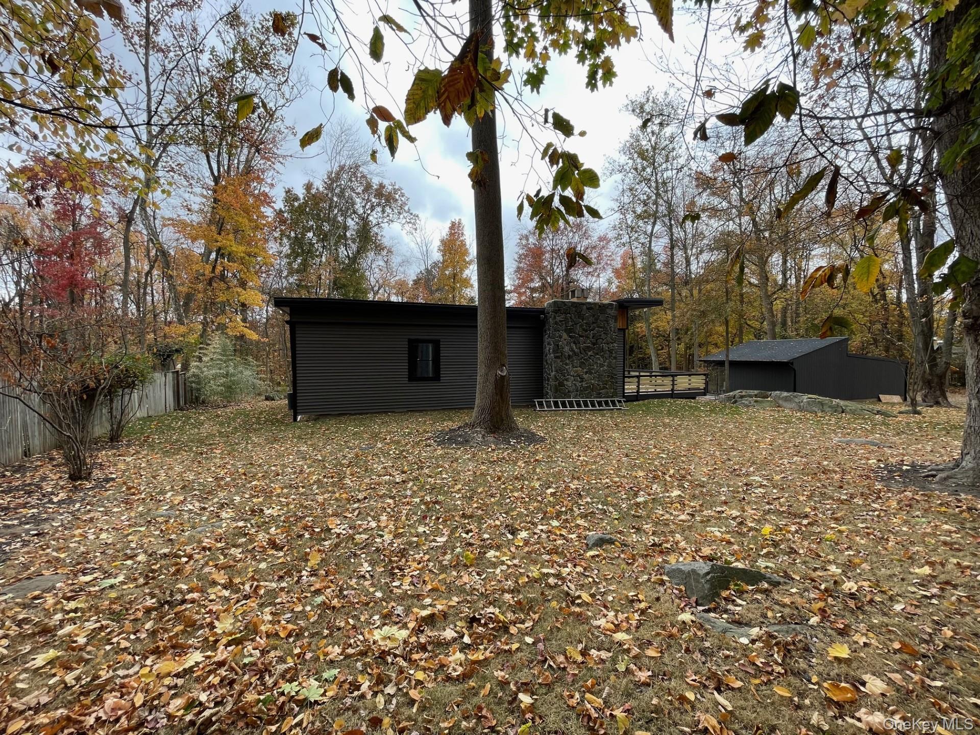 #20 photo, 6 Indian Hill Lane, Palisades , NY 10964