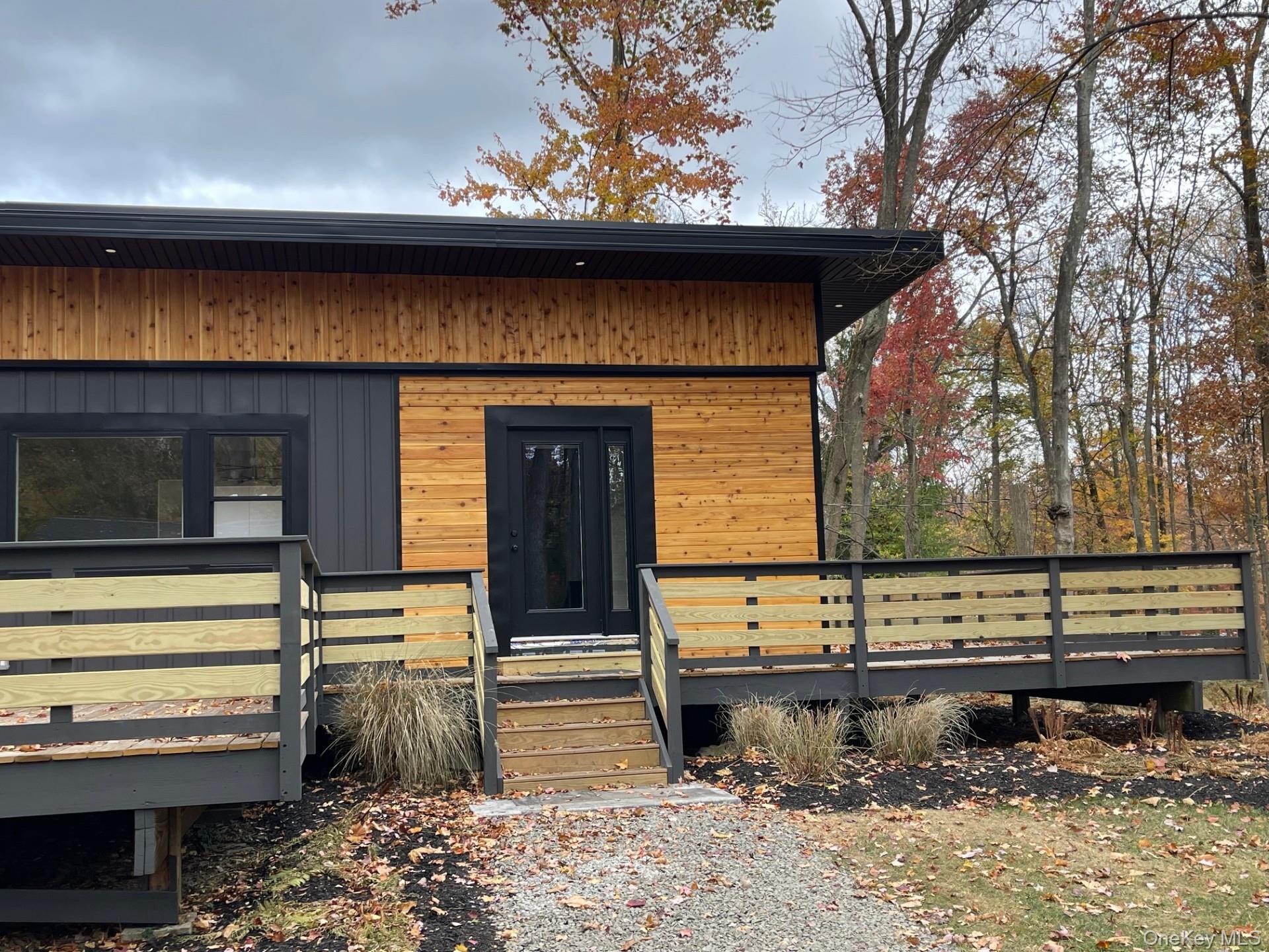 #5 photo, 6 Indian Hill Lane, Palisades , NY 10964