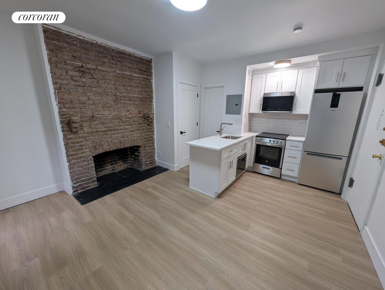 #1 photo, 113 W 15TH Street, Манхэттен ‖ Chelsea , NY 10011