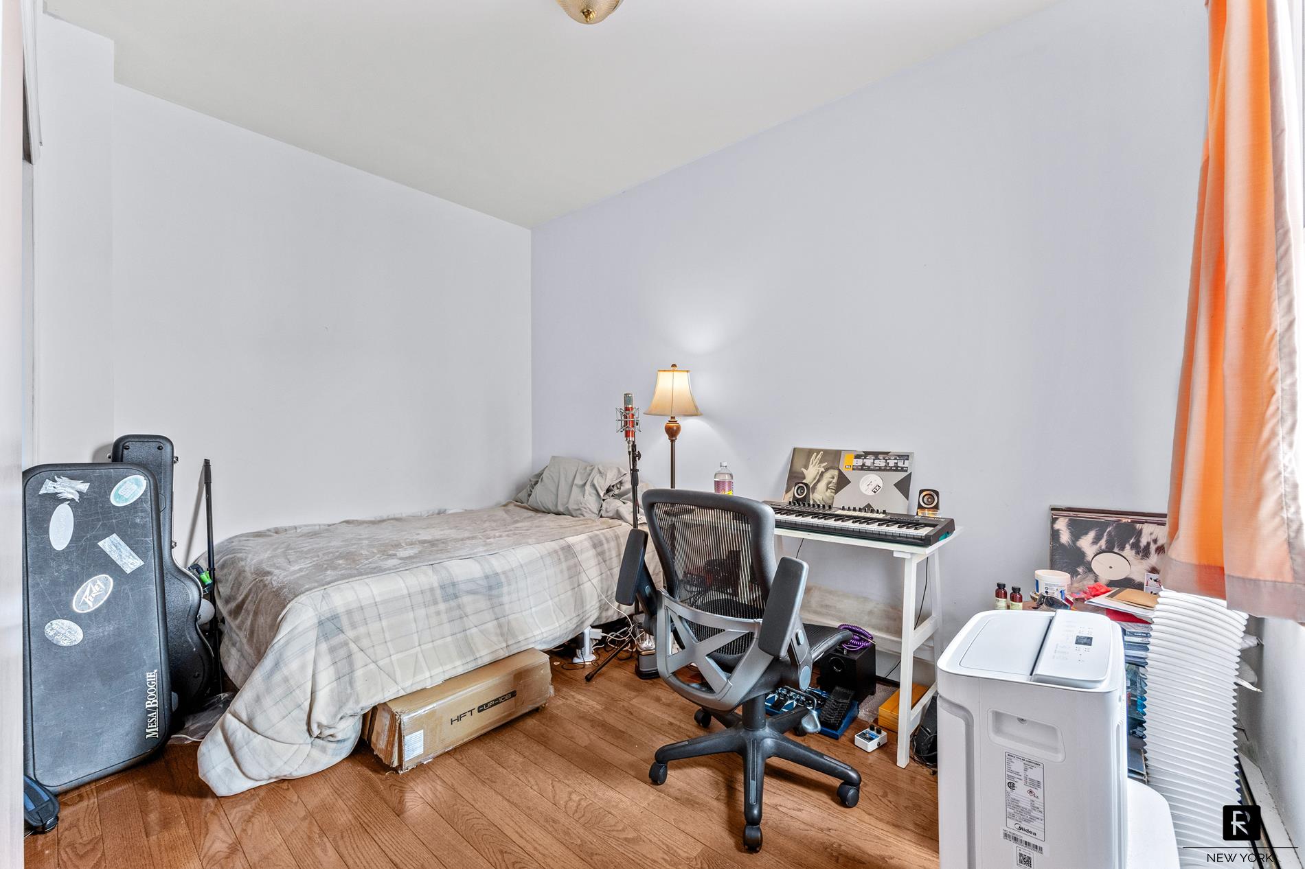 #13 photo, 23-53 37th Street, Astoria , NY 11105