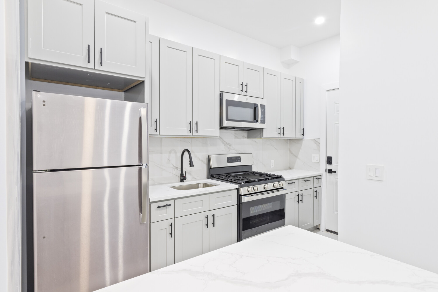 #4 photo, Brooklyn, Stuyvesant Heights , NY 11233