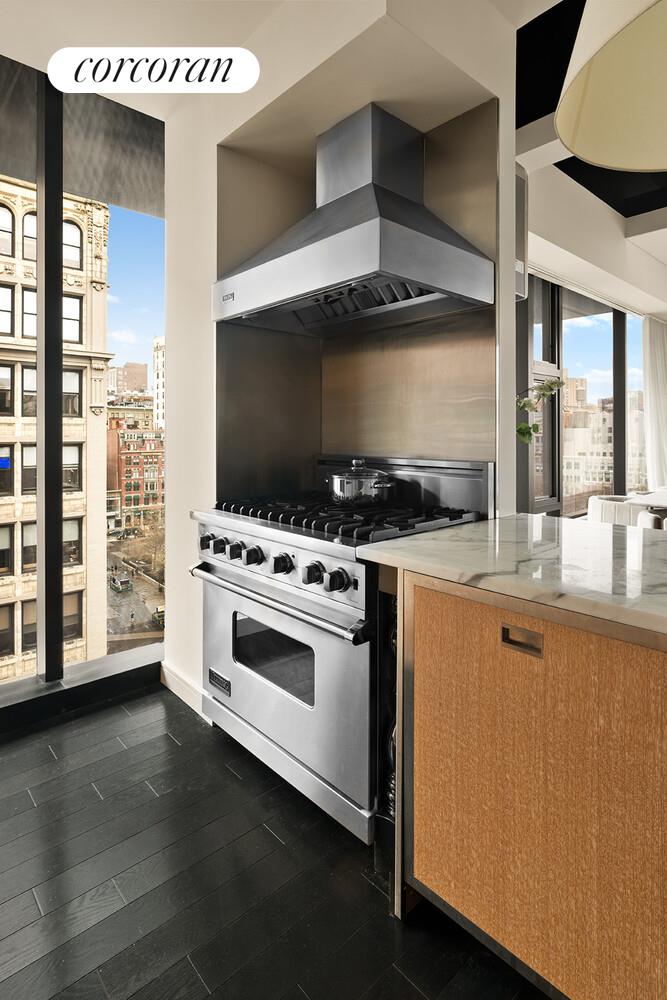 #12 photo, 15 UNION Square W, 曼哈頓 Flatiron , NY 10003