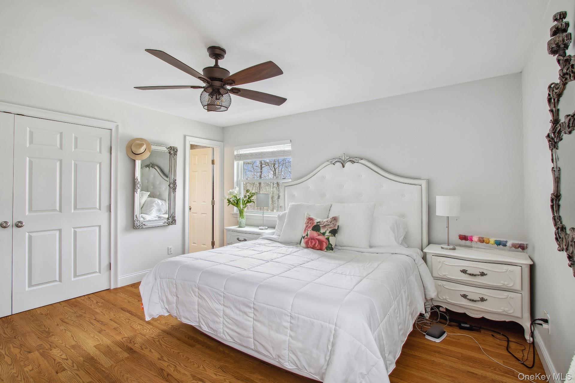 #7 photo, 30 Squires Boulevard, Hampton Bays , NY 11946