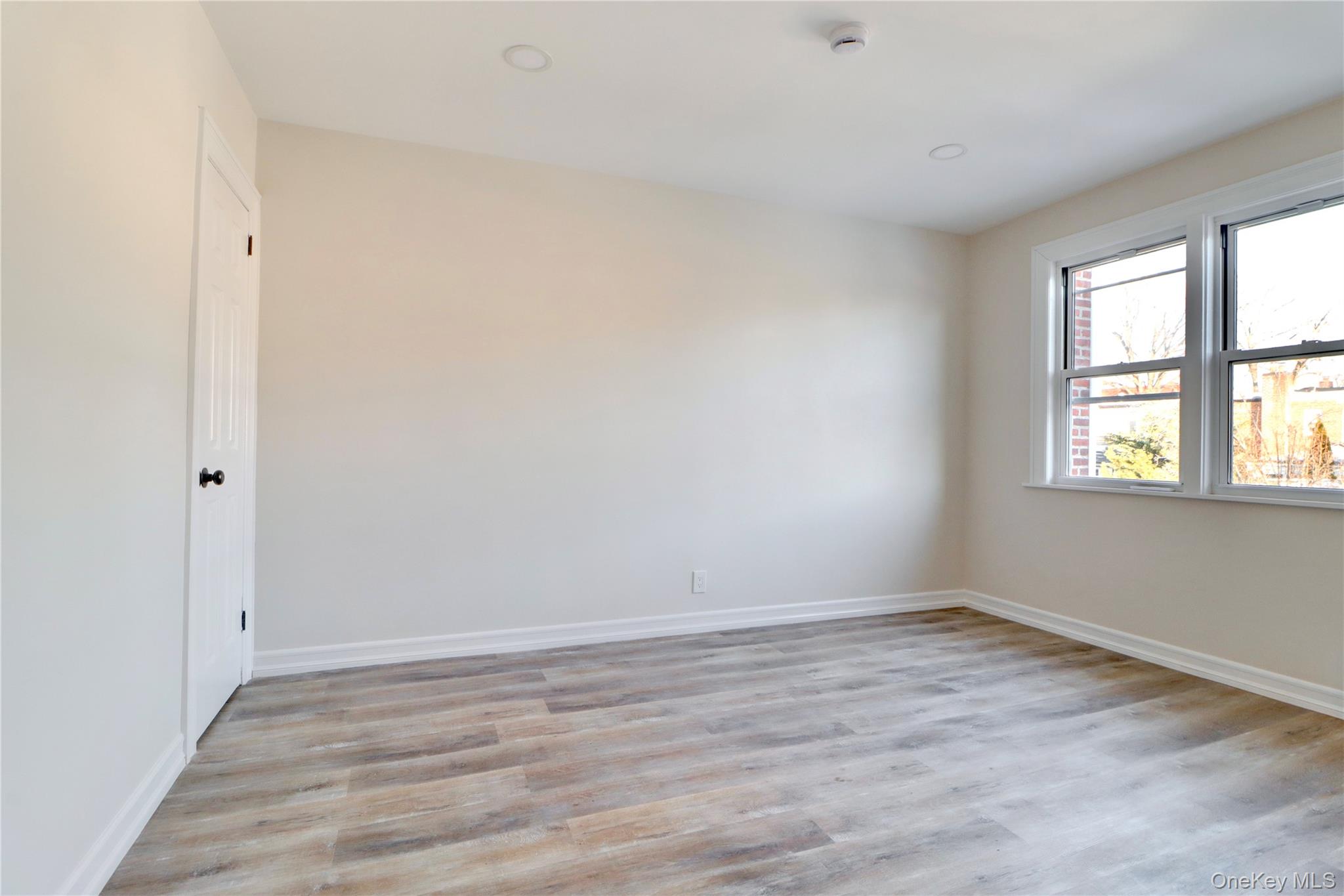 #20 photo, 623 159th Street, Whitestone , NY 11357