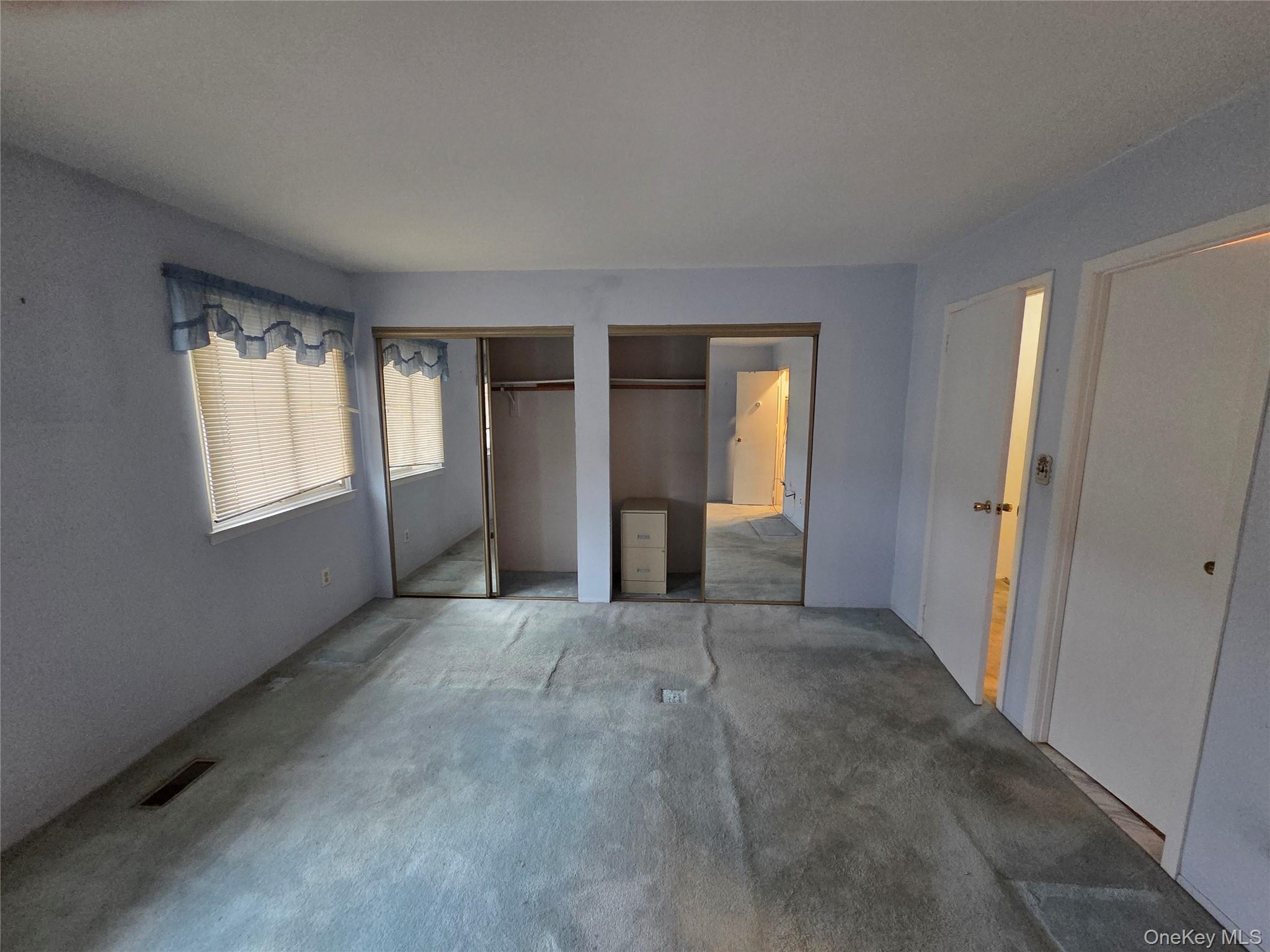 #12 photo, 650 Newbridge Road, Нассау ‖ East Meadow , NY 11554