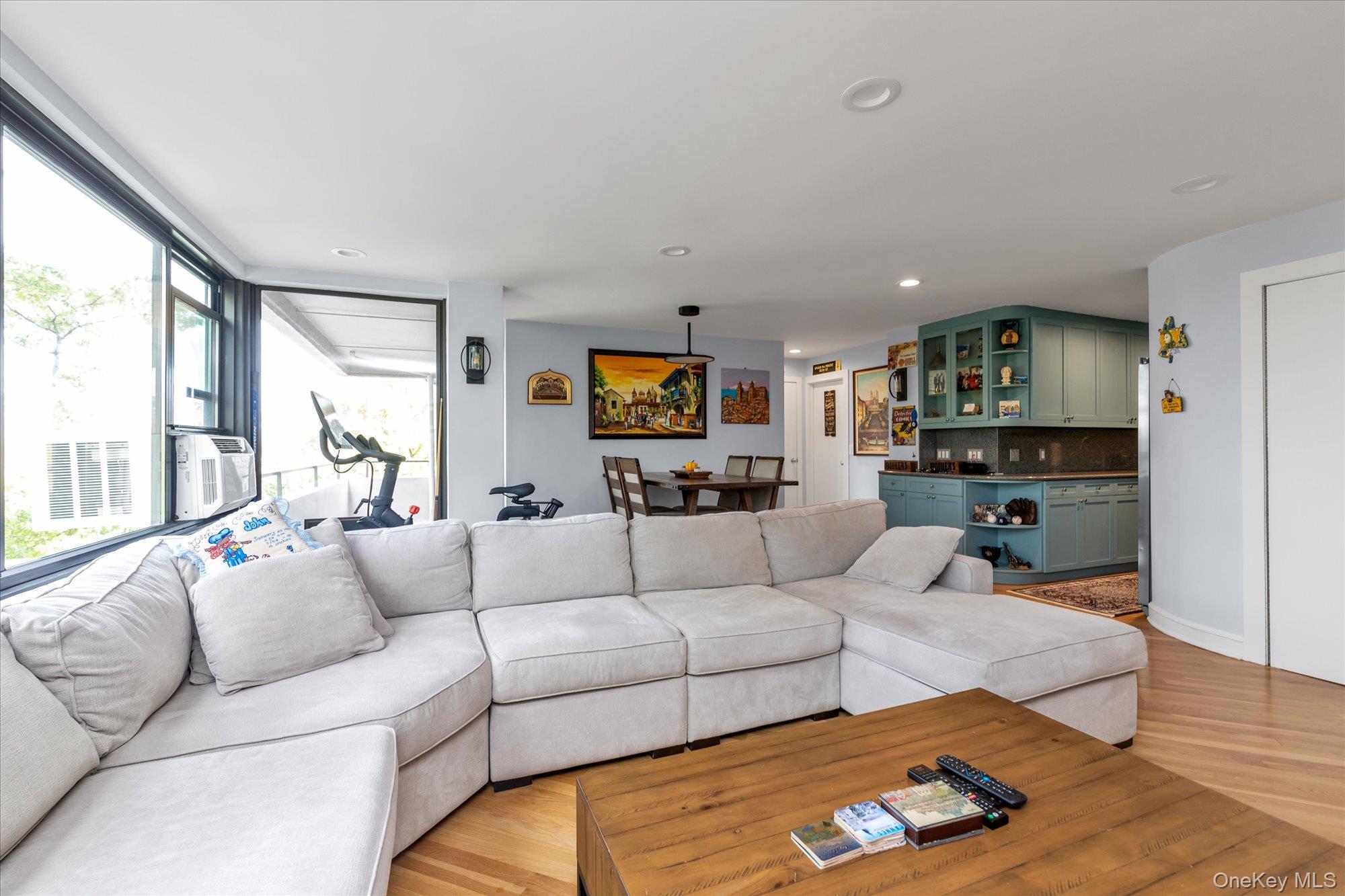 #4 photo, 9-05 162 Street, كوينز Beechhurst , NY 11357