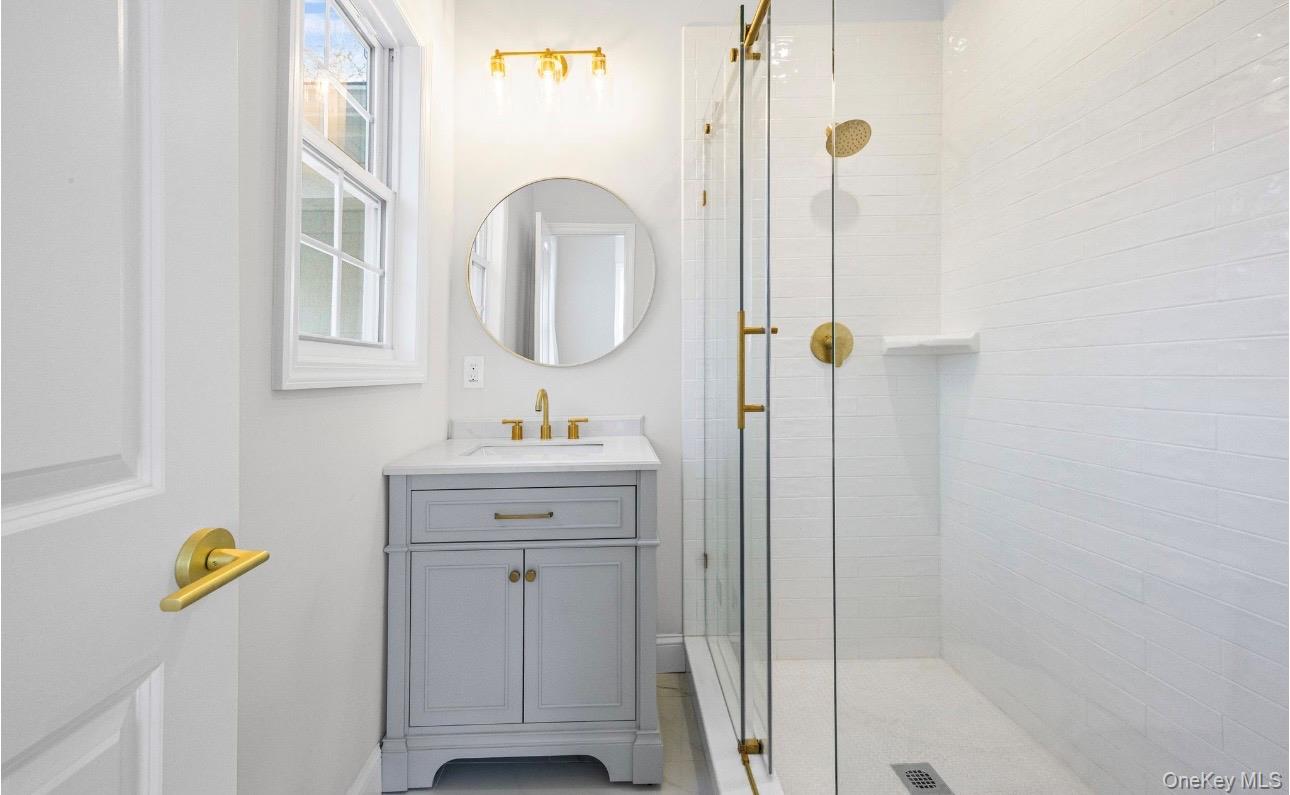 #13 photo, 54 Hayground Road, 東長島 汉普顿 Water Mill , NY 11976