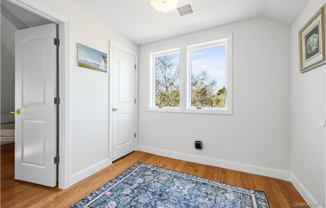 #17 photo, 54 Hayground Road, 東長島 汉普顿 Water Mill , NY 11976