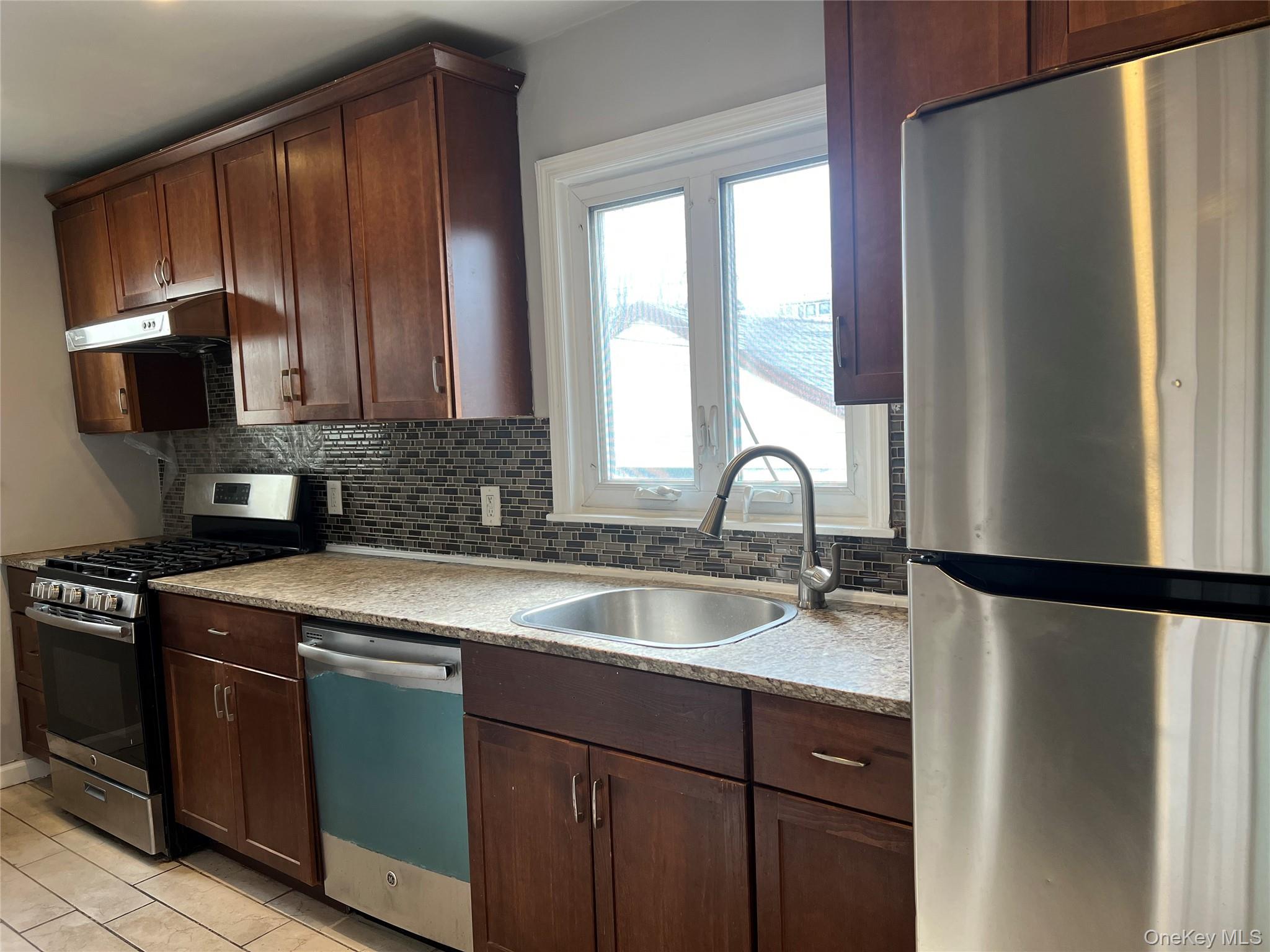 #10 photo, 150-44 87th Road, Куинс ‖ Briarwood , NY 11432