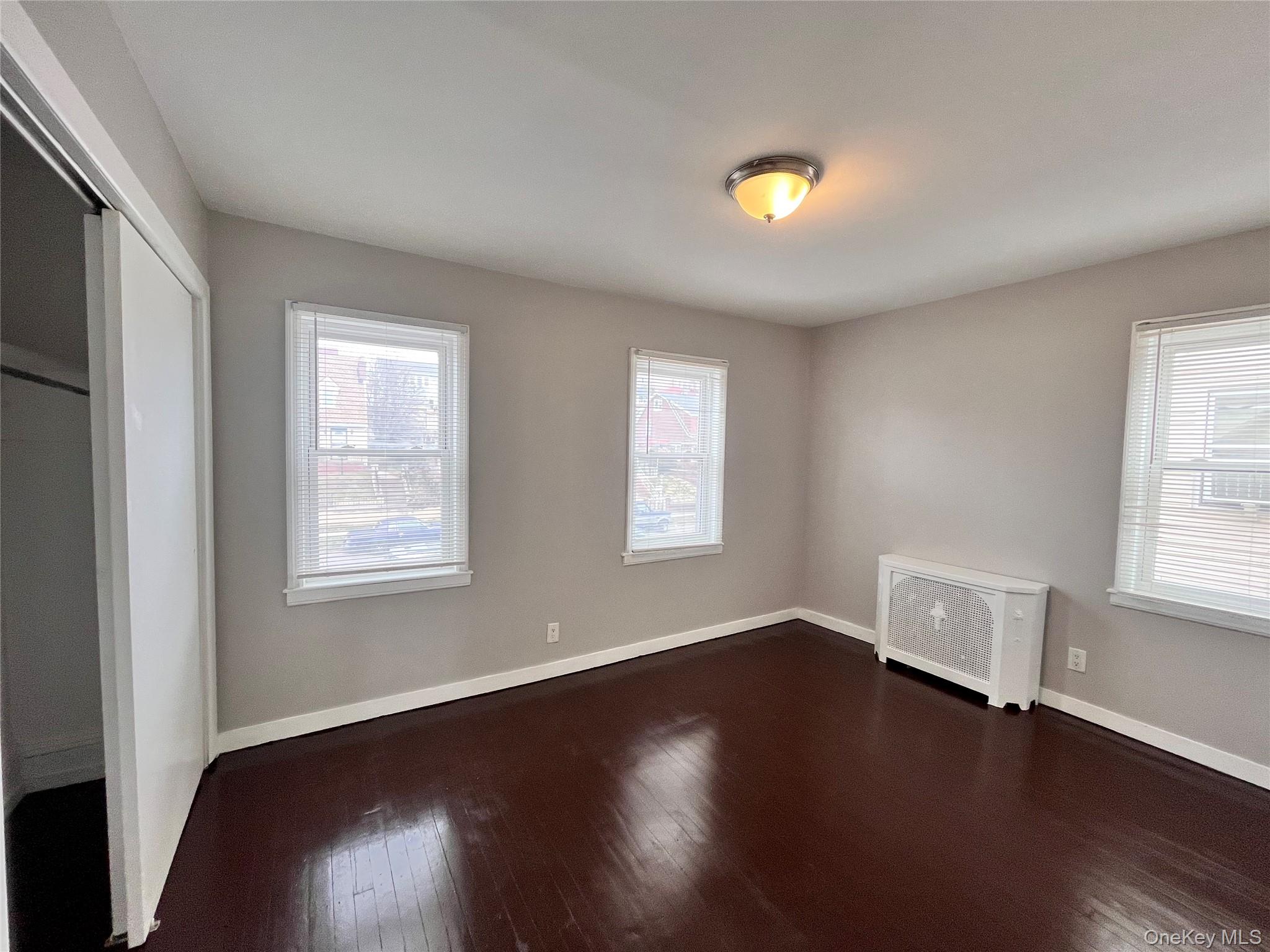 #17 photo, 150-44 87th Road, Куинс ‖ Briarwood , NY 11432