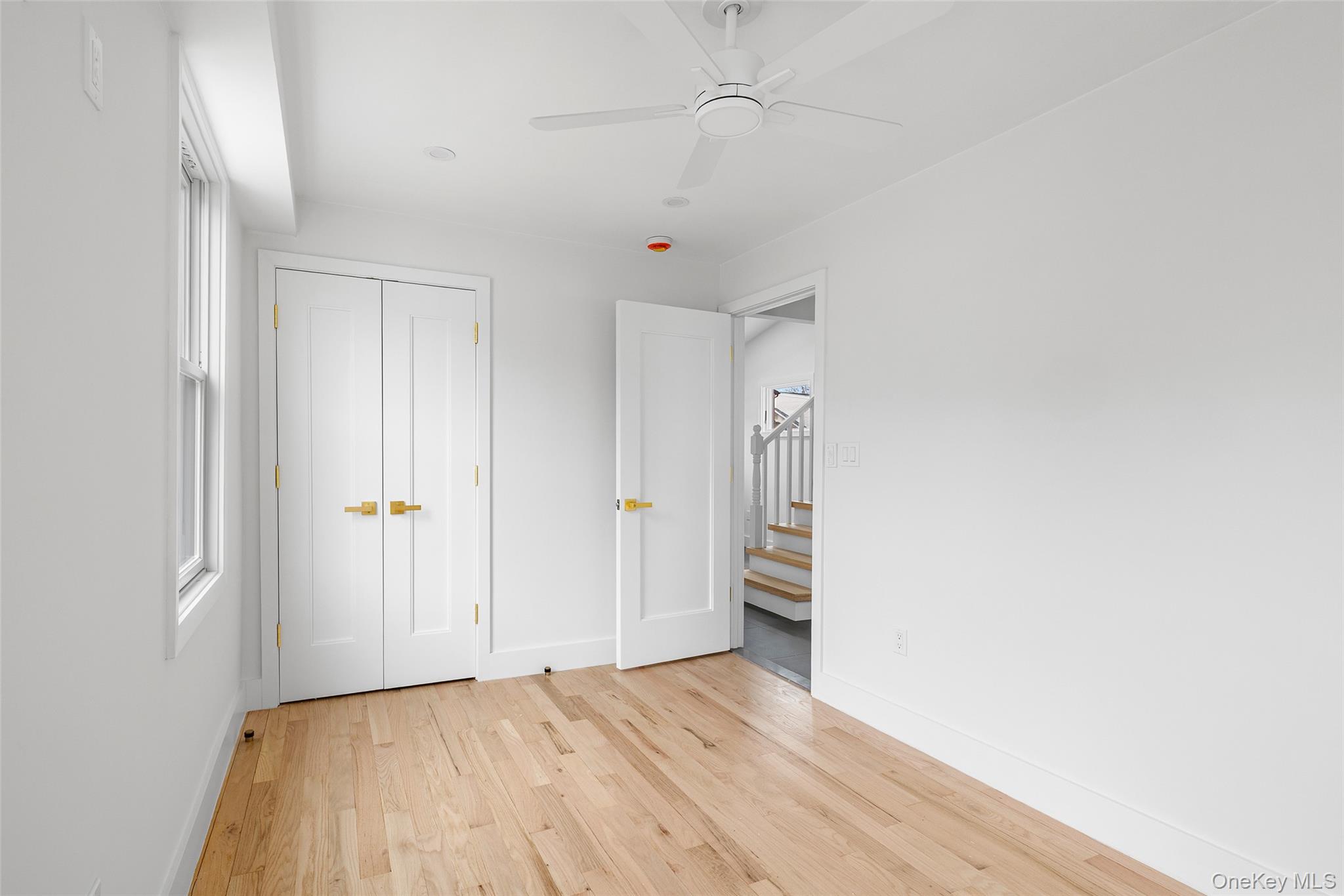 #18 photo, 36 Kildare Road, Island Park , NY 11558