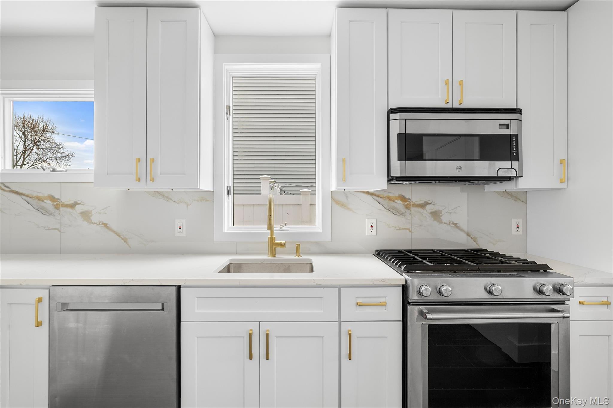 #6 photo, 36 Kildare Road, Island Park , NY 11558