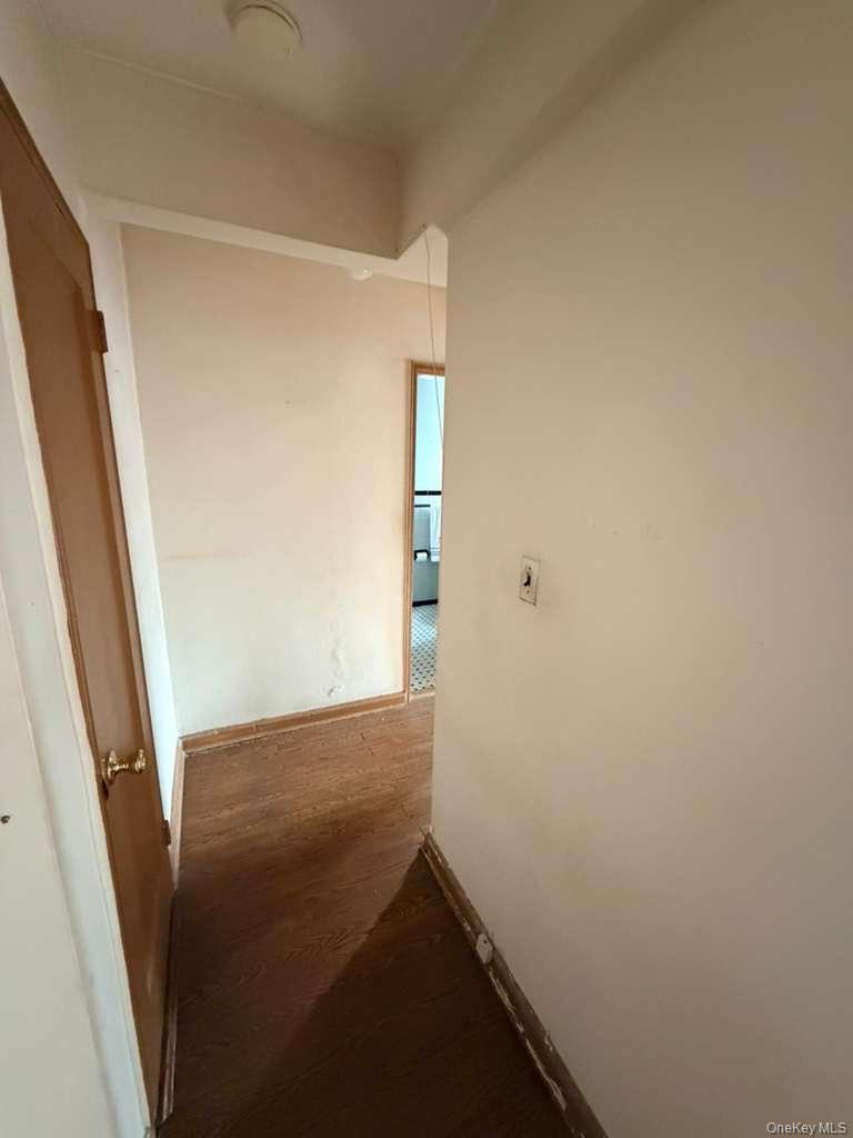 #4 photo, 3727 86TH STREET, Куинс ‖ Jackson Heights , NY 11372