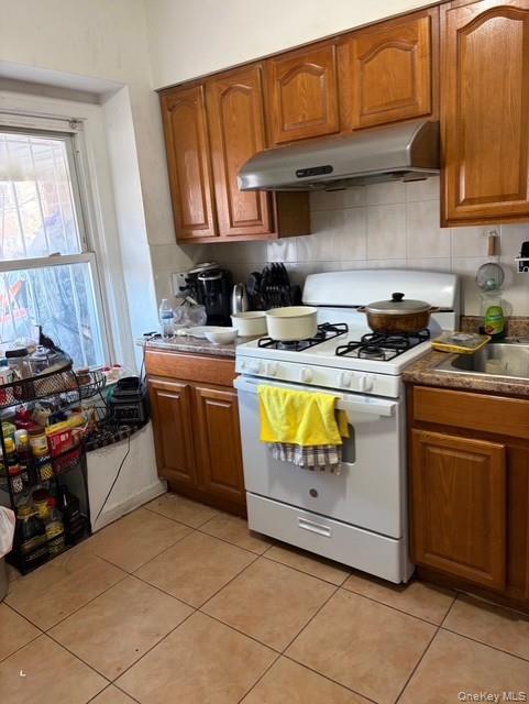 #3 photo, 7508 169th Street, Fresh Meadows , NY 11366