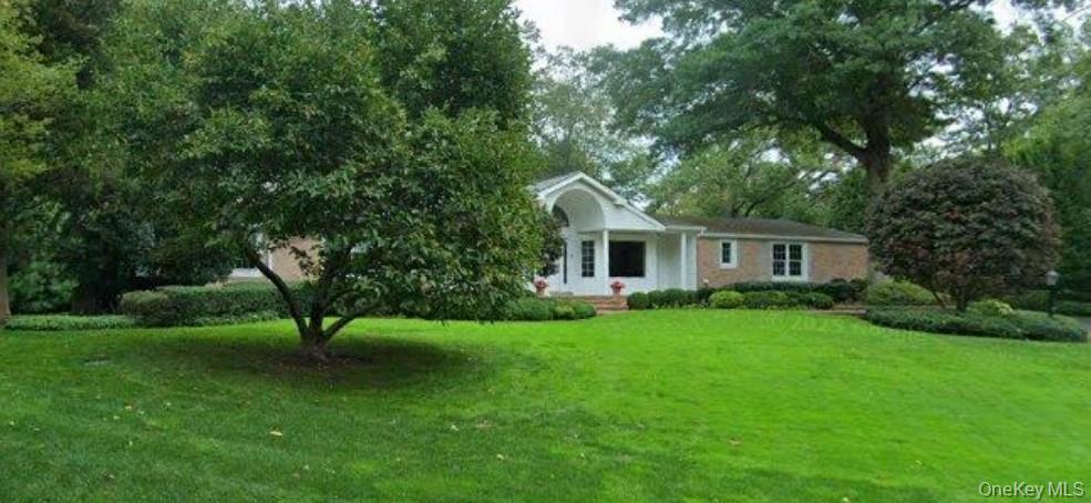 #1 photo, 1 Northwood Court, नासाउ काउंटी Woodbury , NY 11797