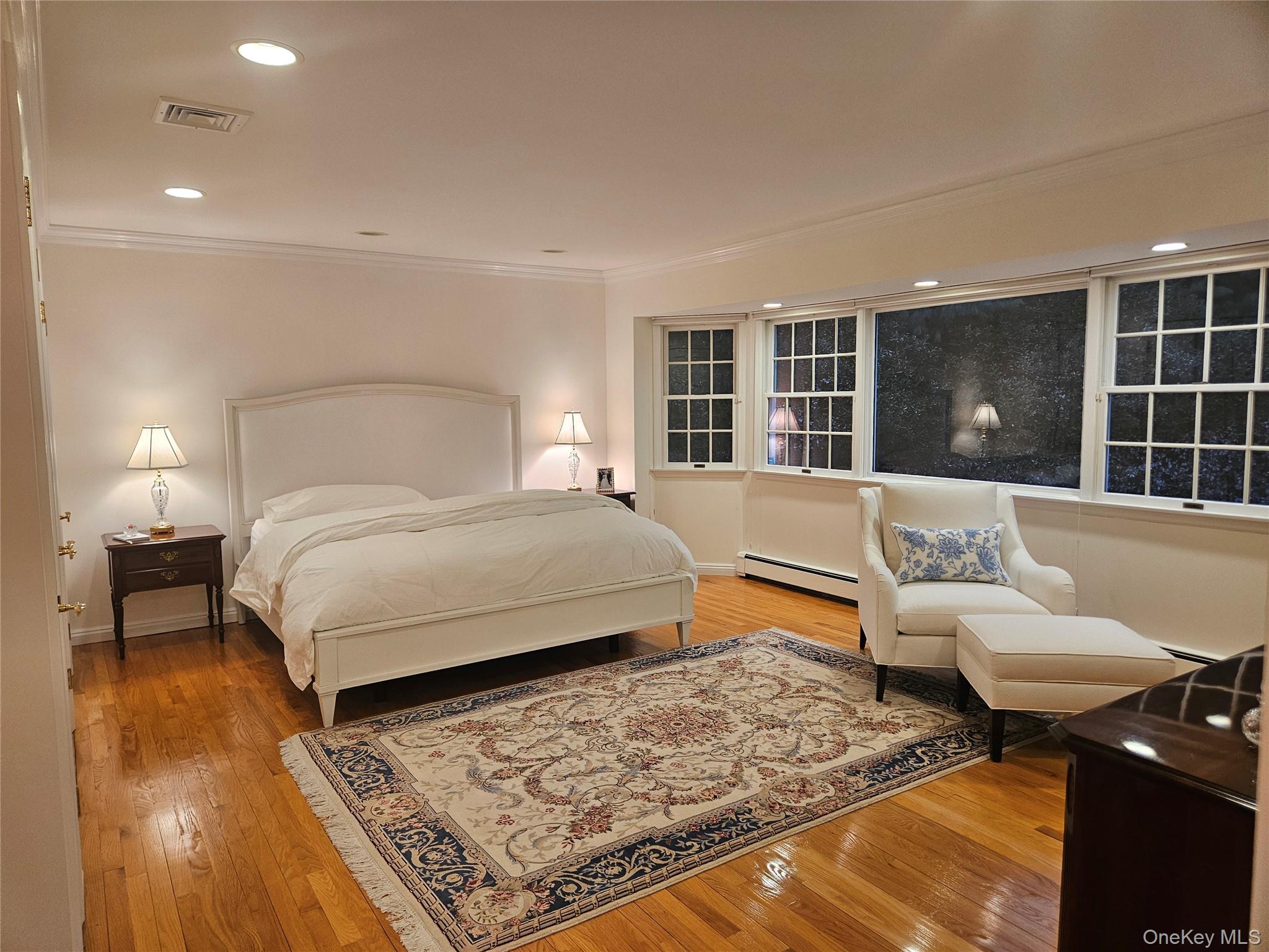 #12 photo, 1 Northwood Court, नासाउ काउंटी Woodbury , NY 11797