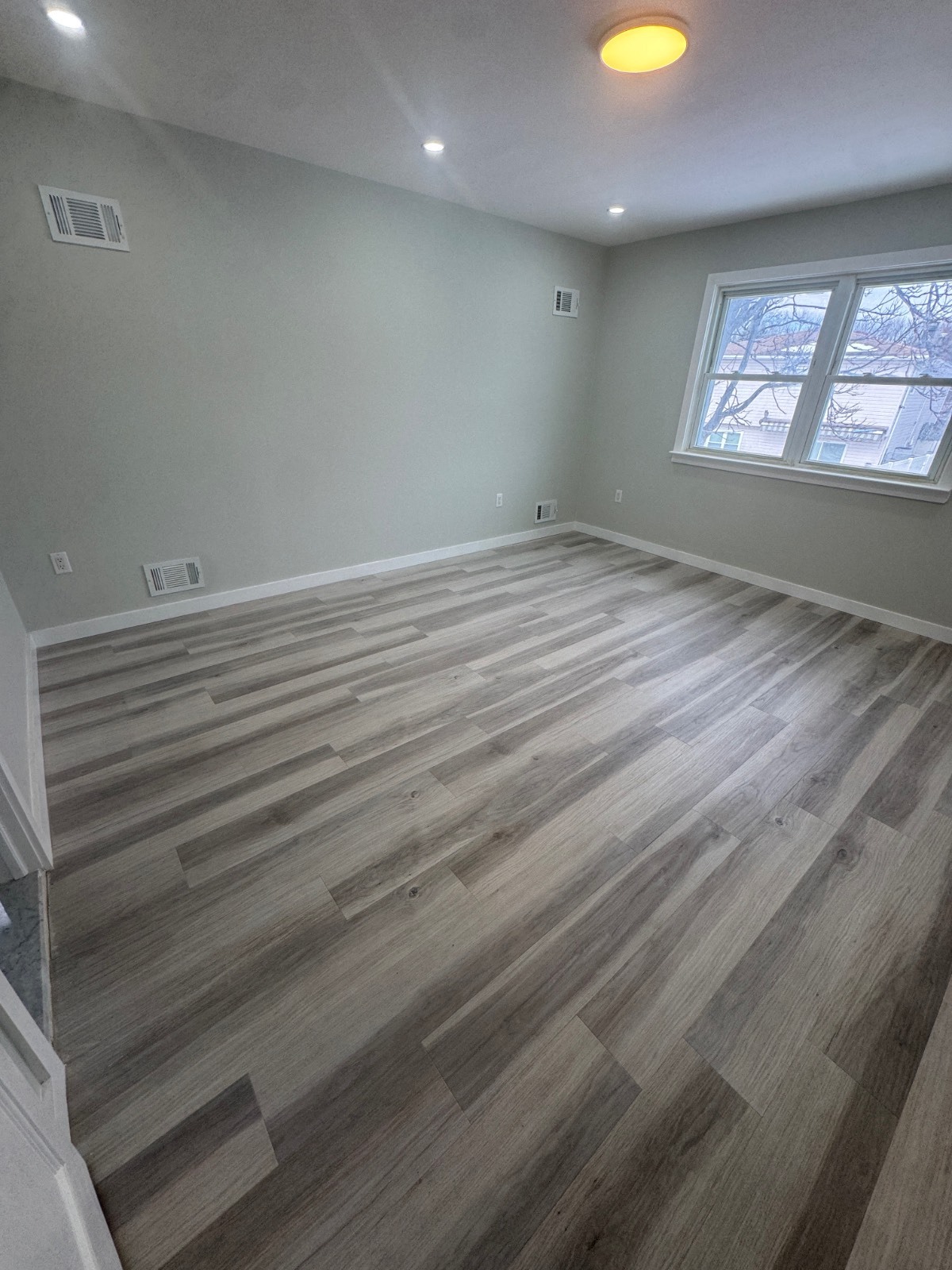 #8 photo, 47  Carpenter ave, Staten Island , NY 10314