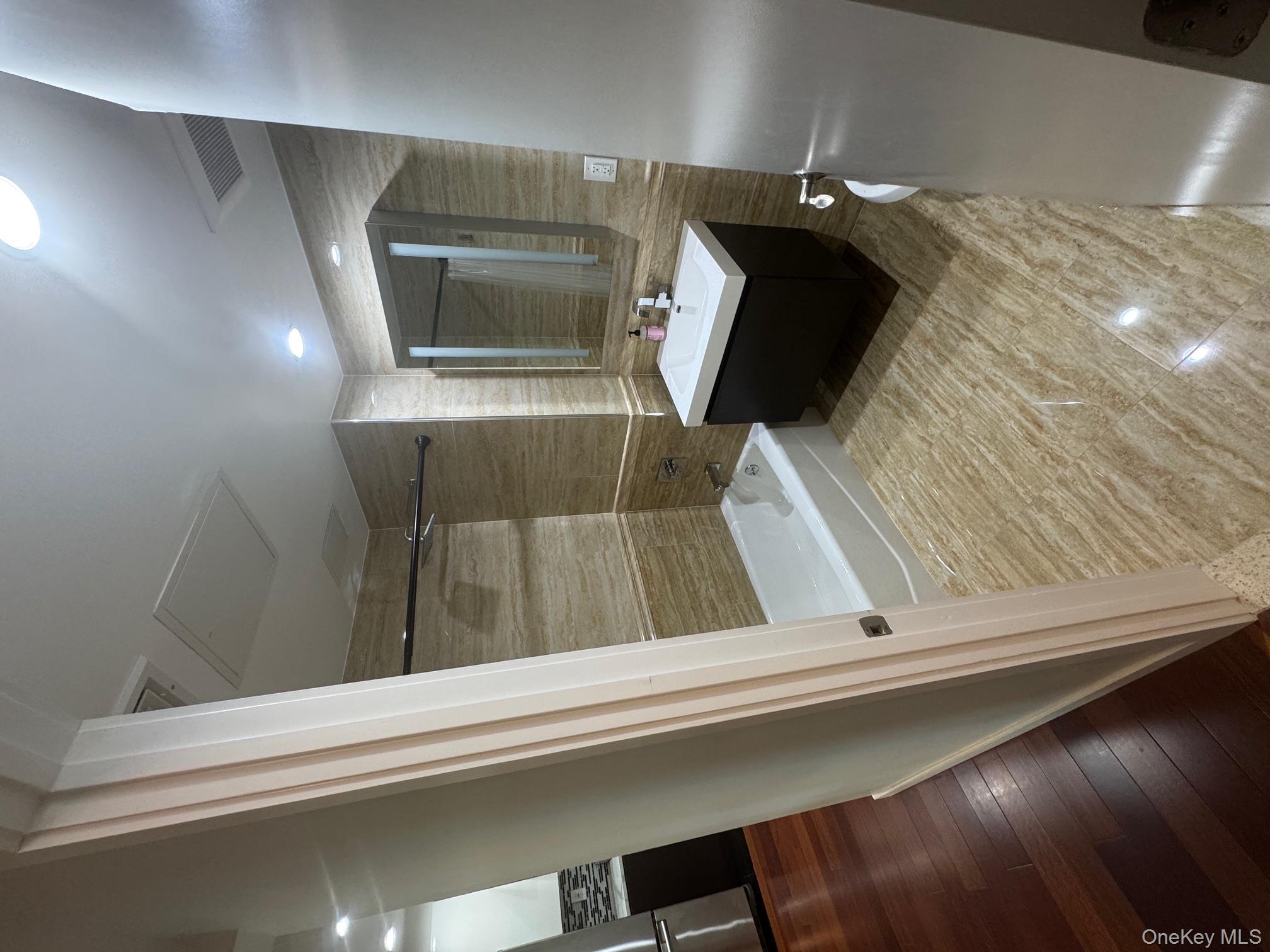 #9 photo, 14238 37th Avenue, Flushing , NY 11354