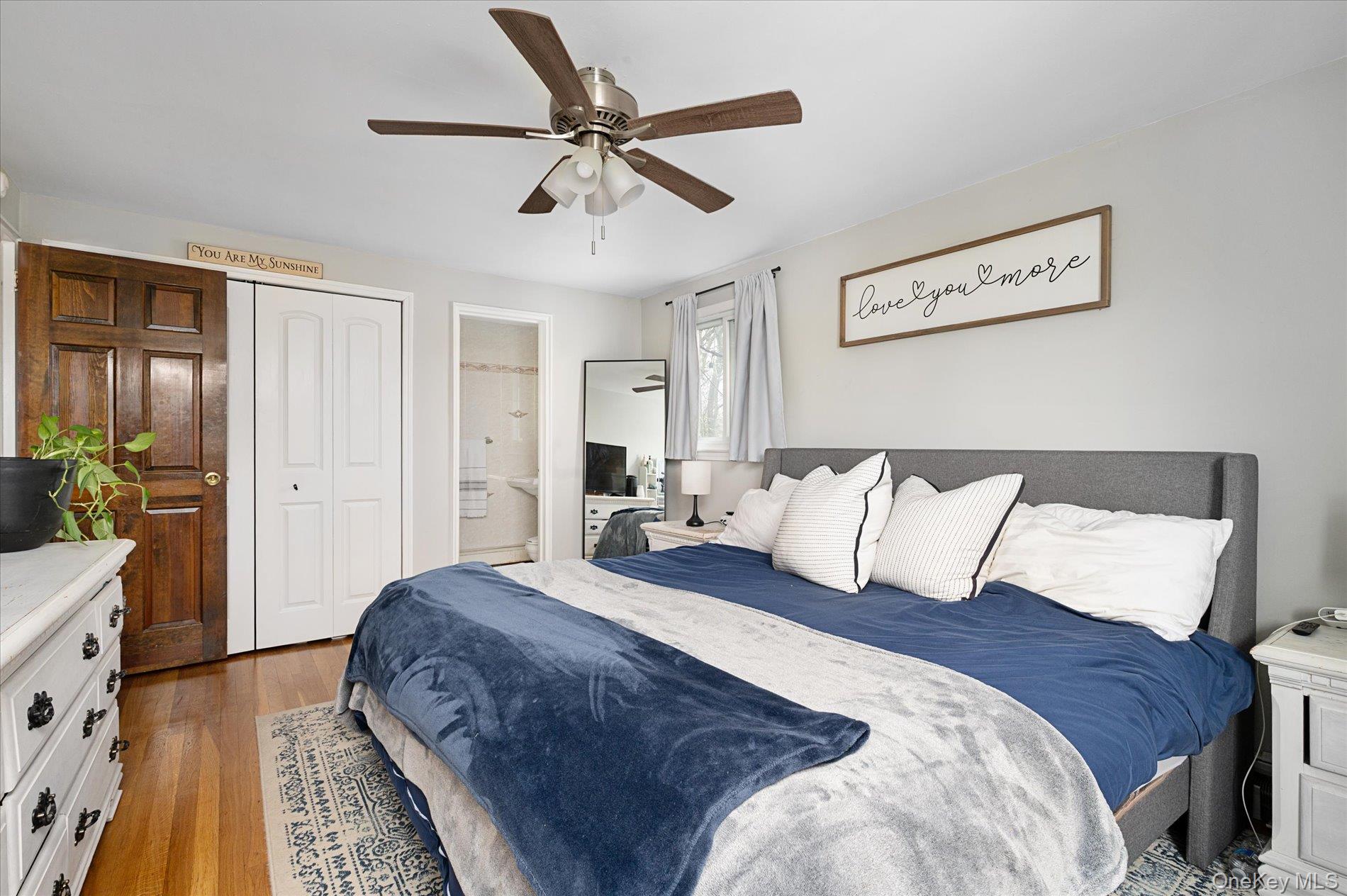 #12 photo, 29 Fox Court, Hicksville , NY 11801