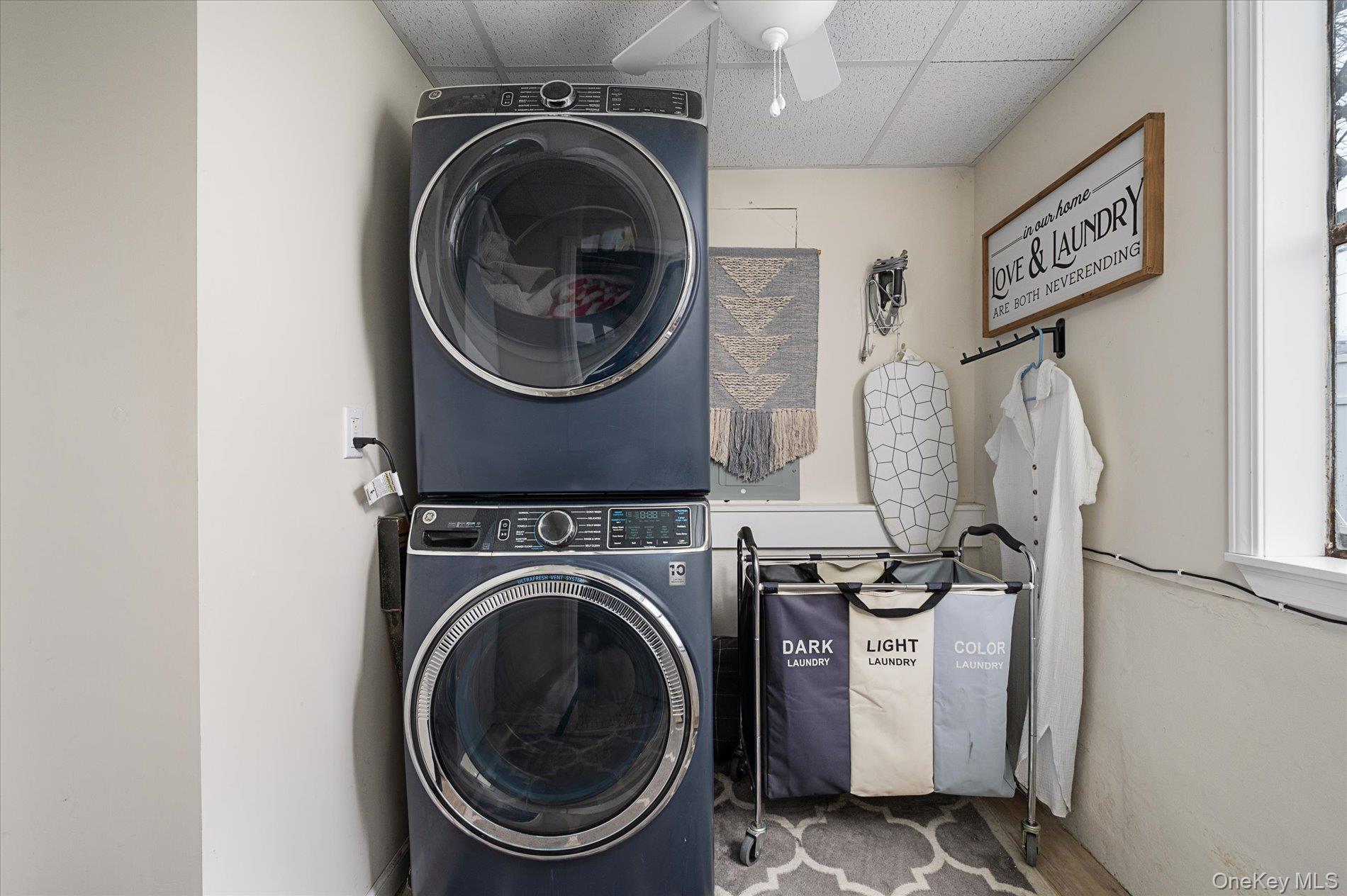 #18 photo, 29 Fox Court, Hicksville , NY 11801