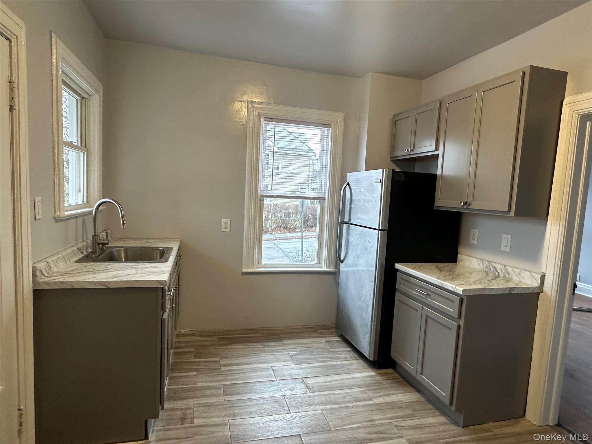 #4 photo, 400 Dyckman Street, Peekskill , NY 10566